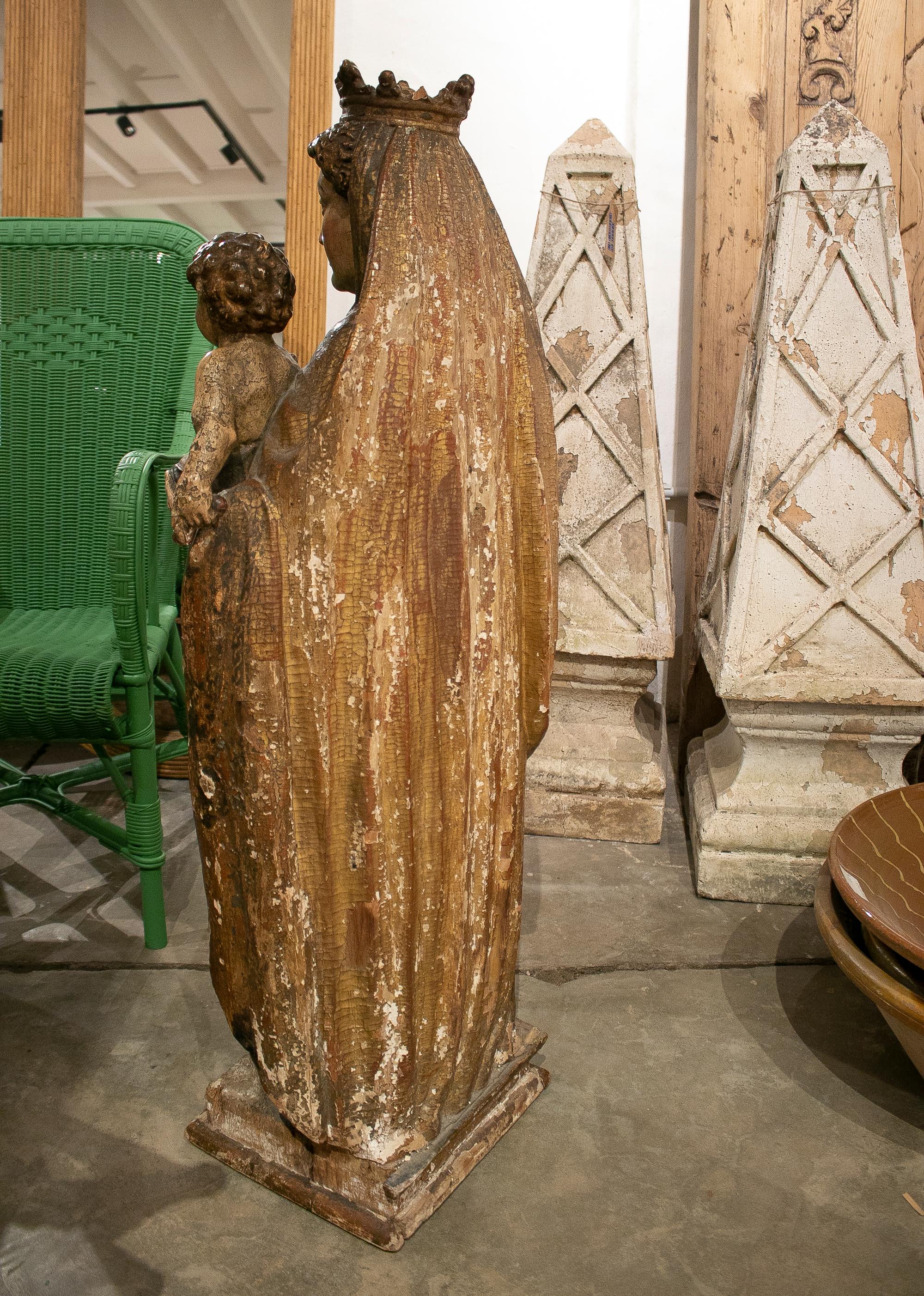 17th Century Spanish Castilian School Painted Virgin w/ Child Wooden Sculpture  For Sale 1
