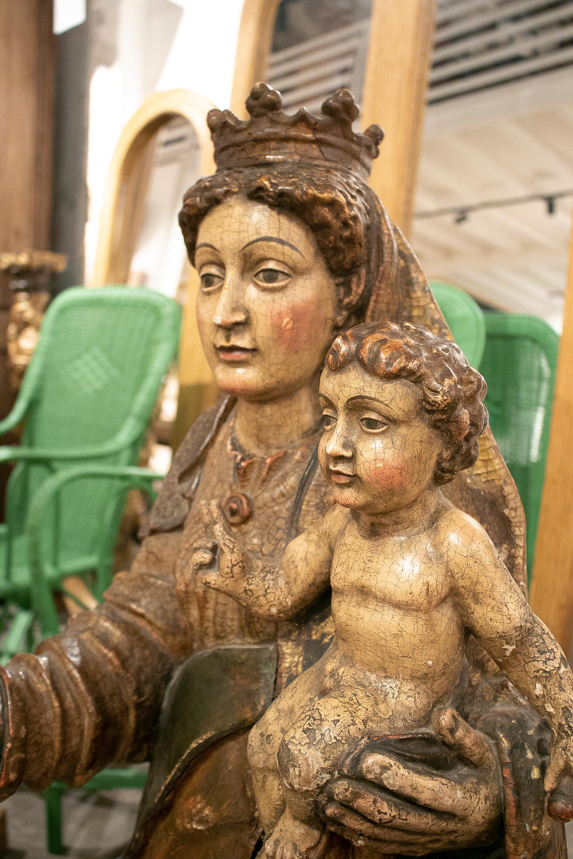 17th Century Spanish Castilian School Painted Virgin w/ Child Wooden Sculpture  For Sale 3