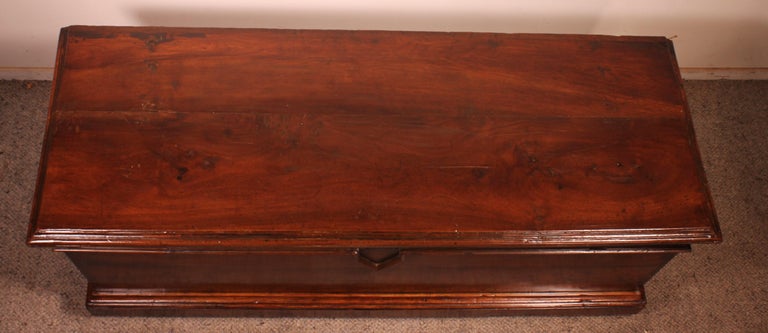 17th Century, Spanish Chest in Walnut For Sale 2