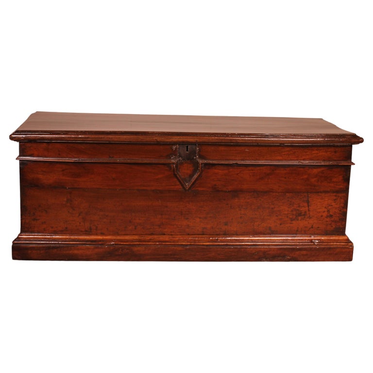 17th Century, Spanish Chest in Walnut For Sale at 1stDibs