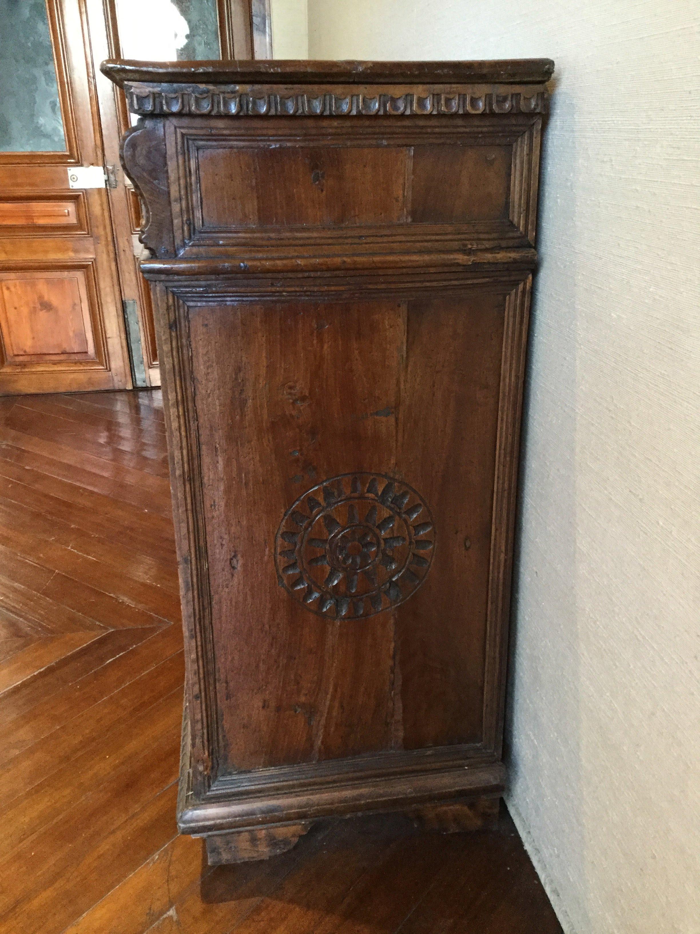 Hand-Carved 17th Century Spanish Chip-Carved Credenza For Sale