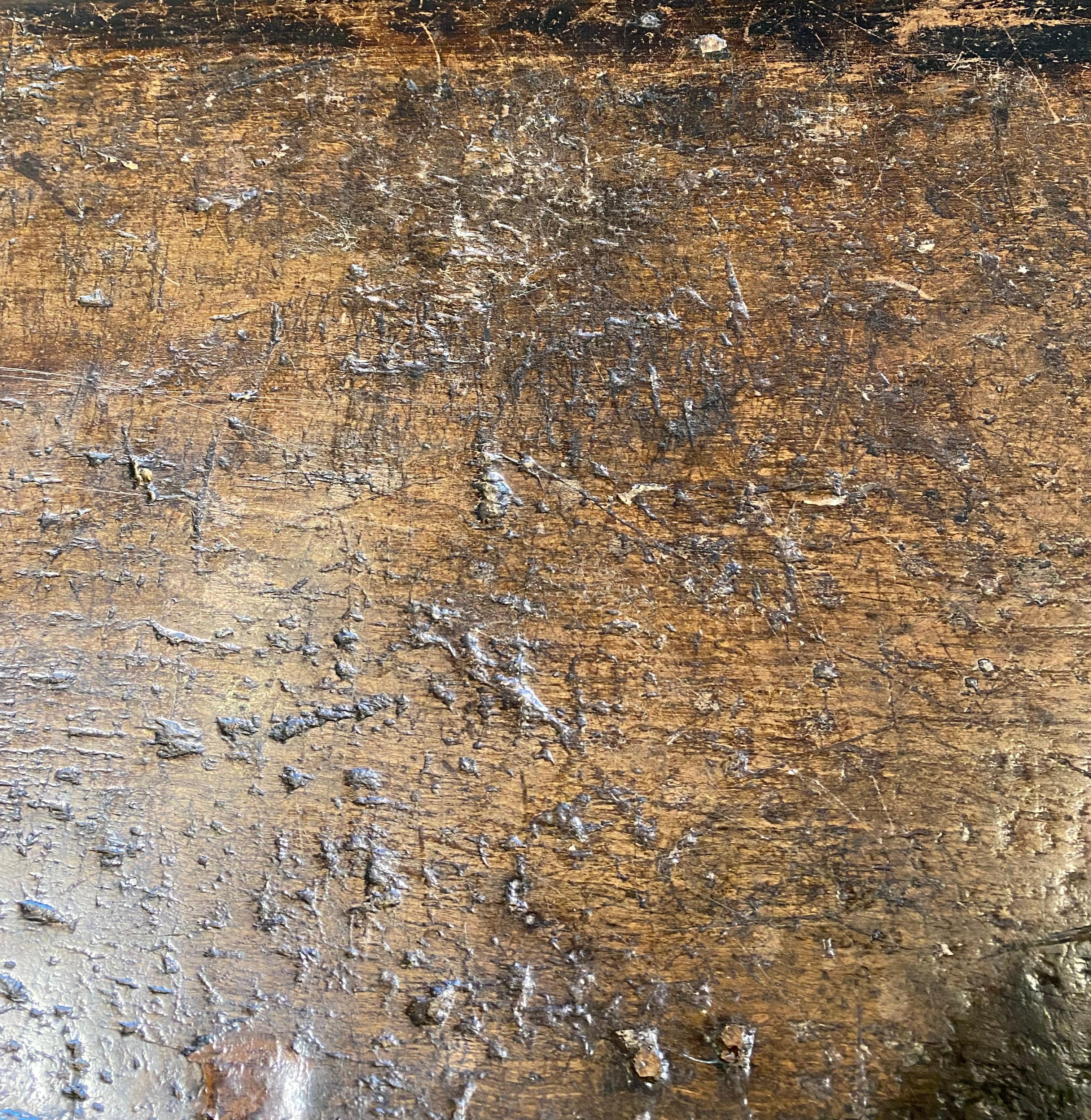 17th Century Spanish Desk Walnut 1