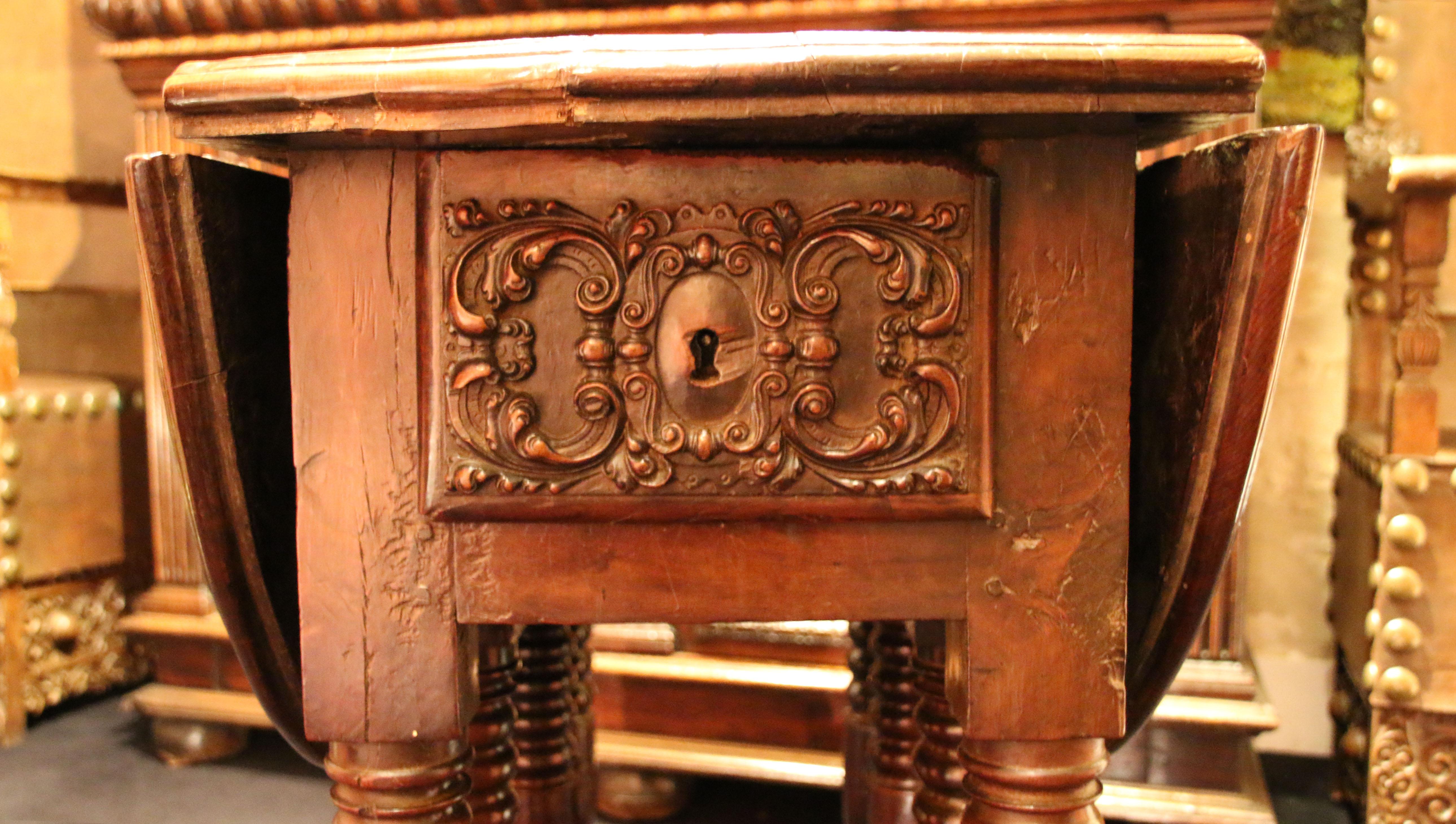 18th Century and Earlier 17th Century Spanish Drop-Leaf Table For Sale