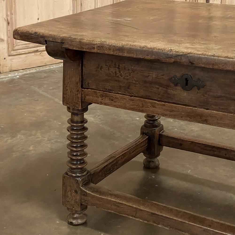 17th Century Spanish End Table ~ Side Table For Sale 4