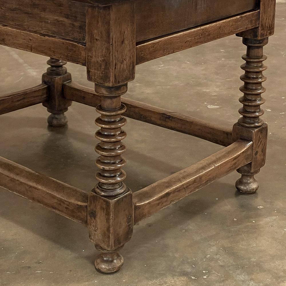 17th Century Spanish End Table ~ Side Table For Sale 5