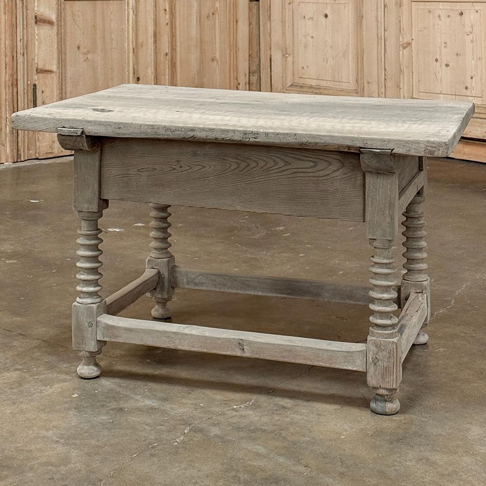 17th Century Spanish End Table ~ Side Table For Sale 8