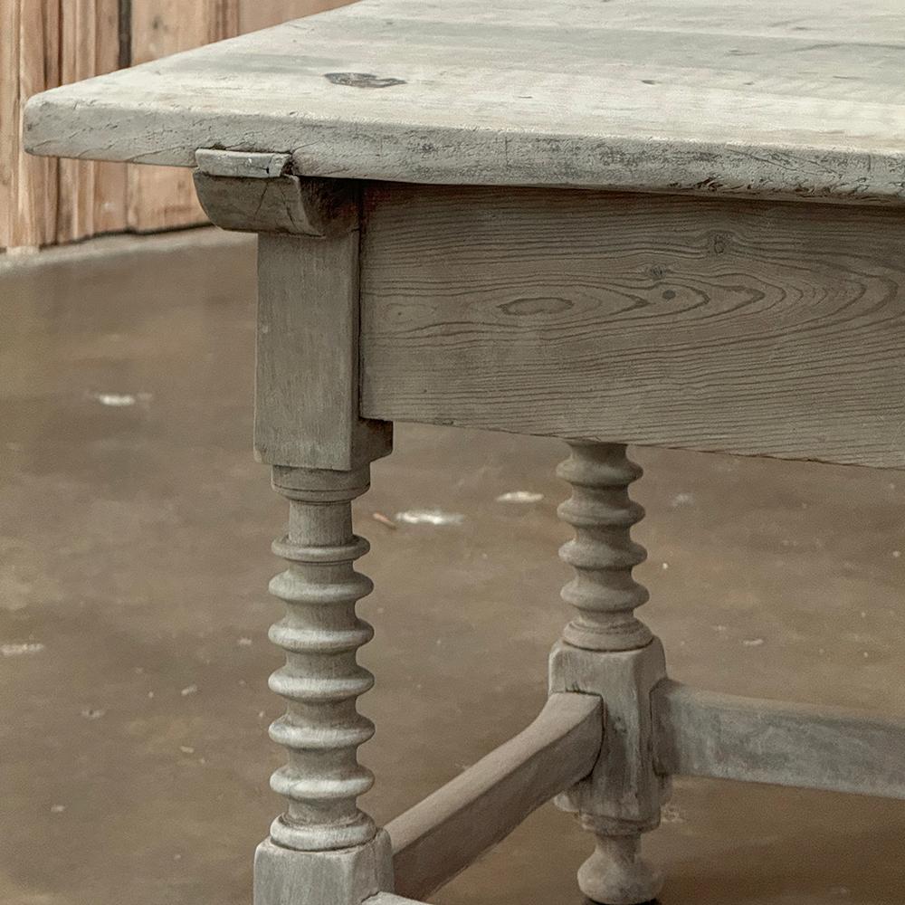 17th Century Spanish End Table ~ Side Table For Sale 9