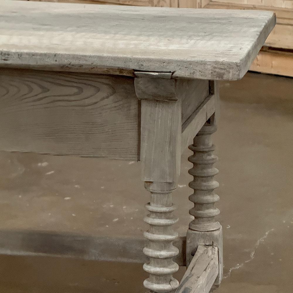 17th Century Spanish End Table ~ Side Table For Sale 10