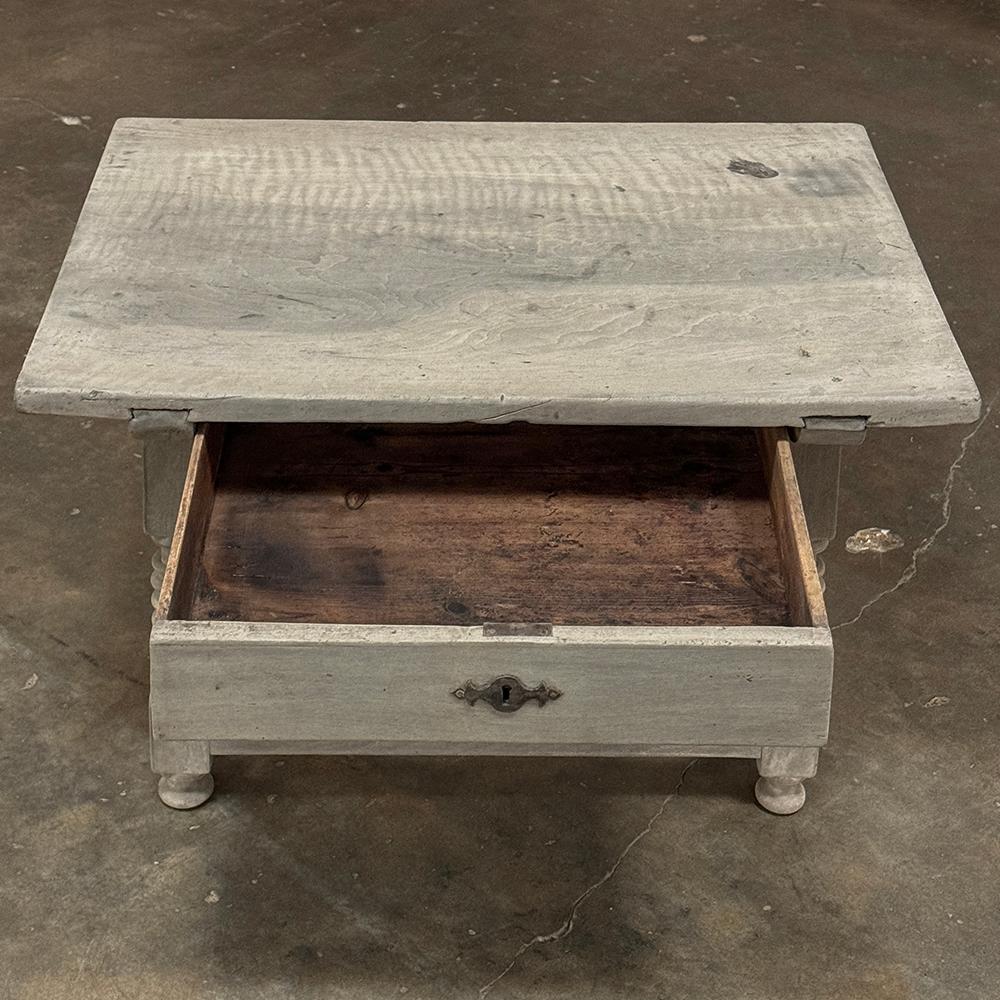 17th Century Spanish End Table ~ Side Table For Sale 12