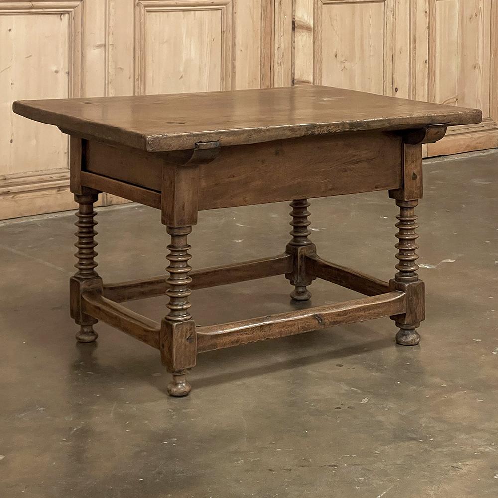 Hand-Crafted 17th Century Spanish End Table ~ Side Table For Sale
