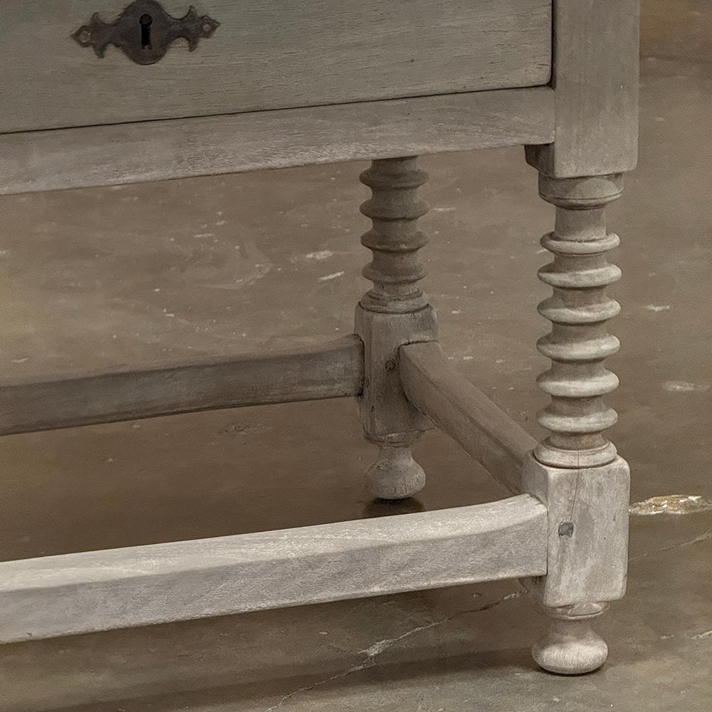 17th Century Spanish End Table ~ Side Table For Sale 1