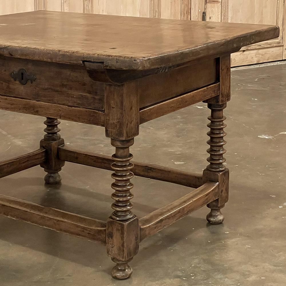 17th Century Spanish End Table ~ Side Table For Sale 3