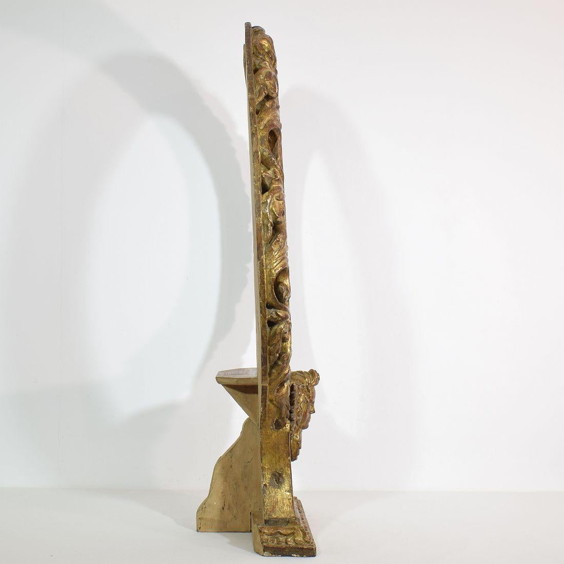17. Jahrhundert, spanischer Barockaltar aus Gildeholz mit Engelskopf (Handgeschnitzt) im Angebot