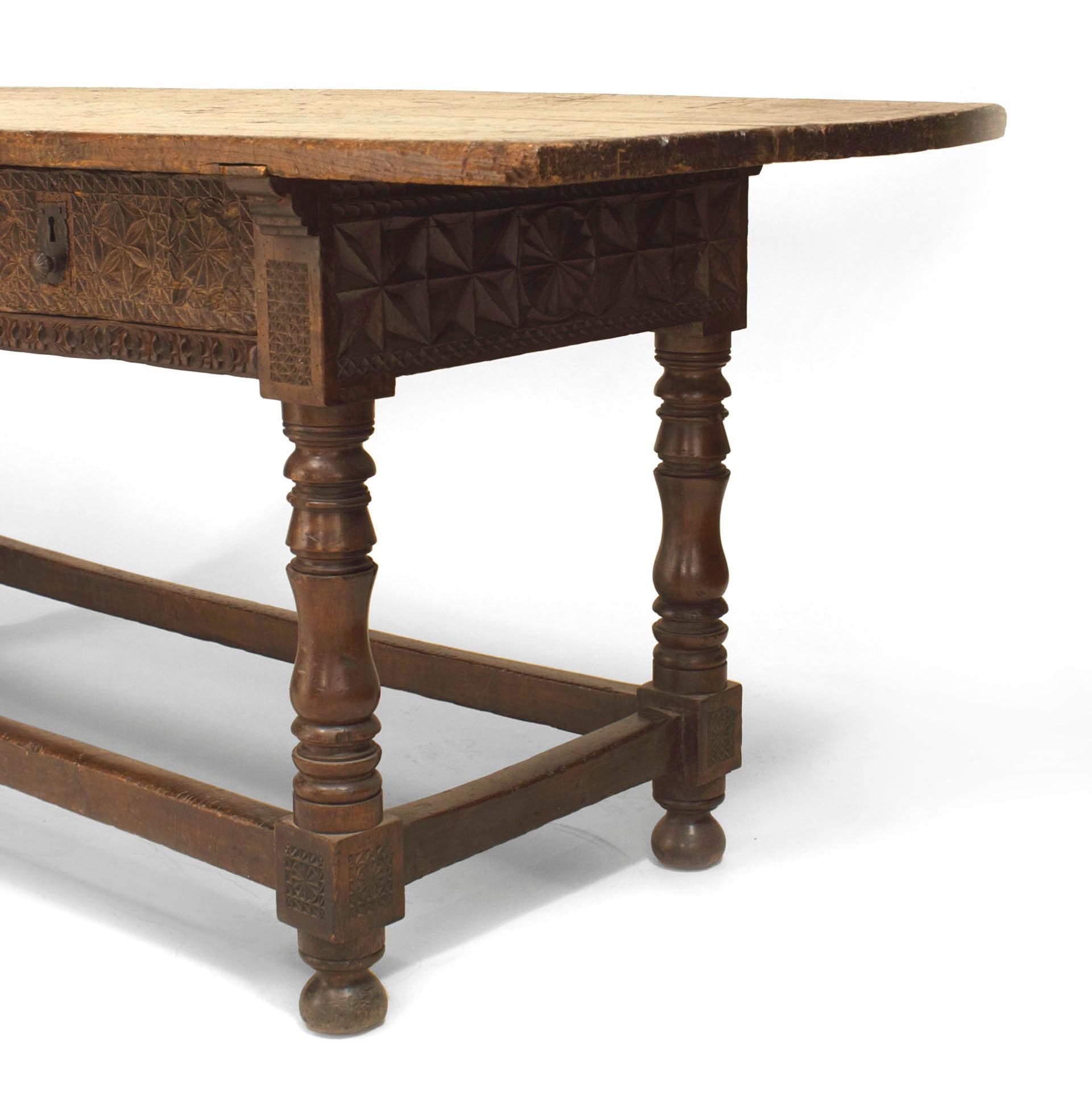 Chêne Table de réfectoire en chêne de la Renaissance espagnole du XVIIe siècle en vente
