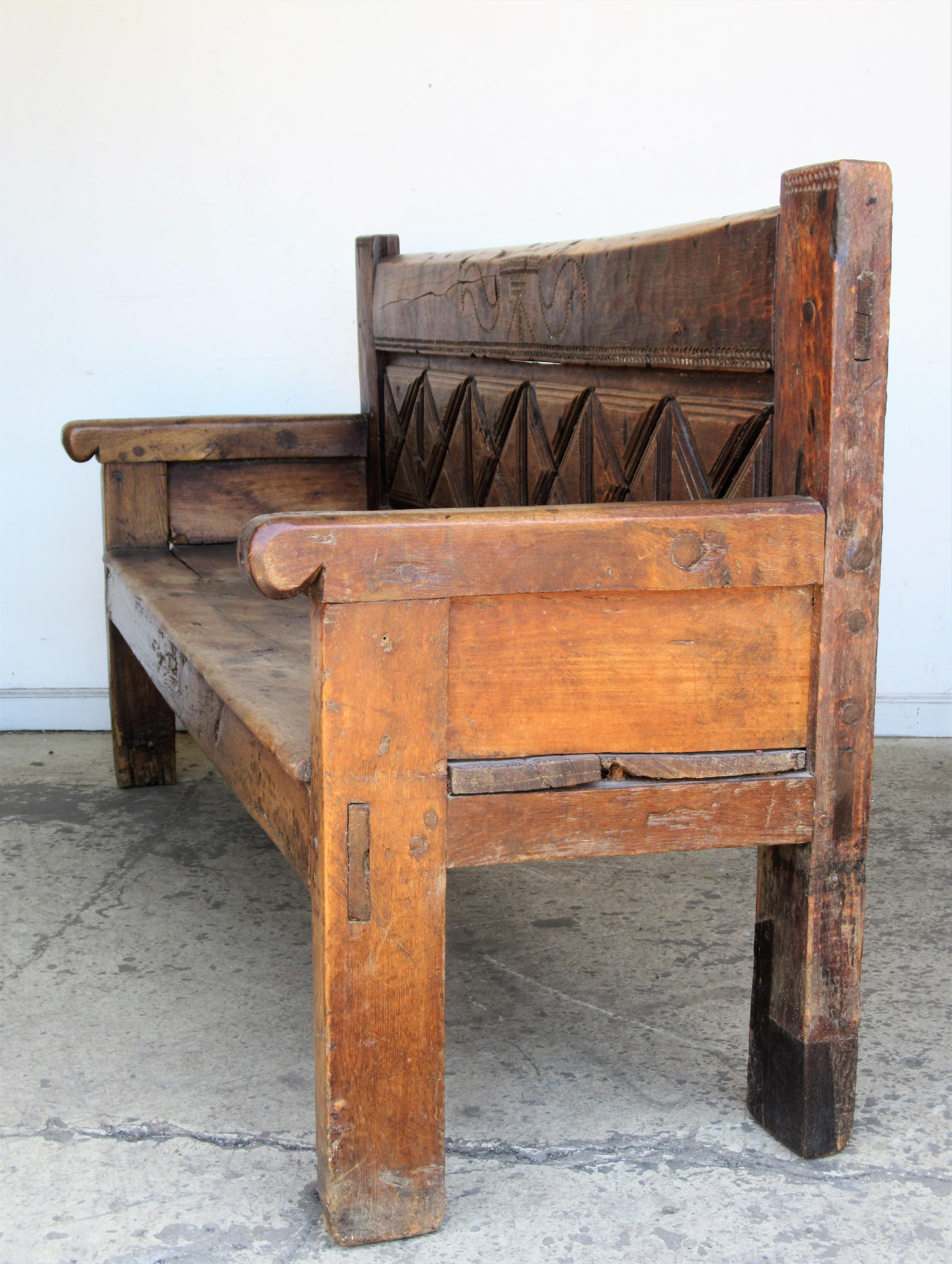 17th Century Spanish Bench In Good Condition In Rochester, NY