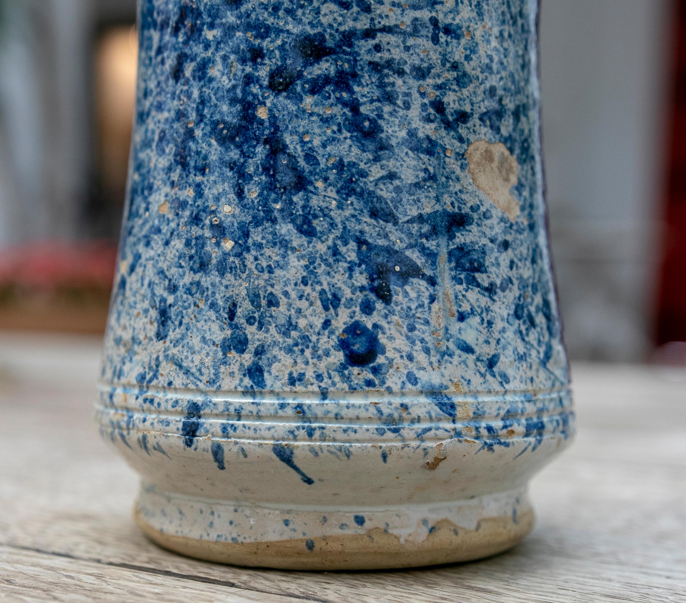 17th Century Spanish Talavera Pharmacy Jar in Blue Glazed Ceramic For Sale 9