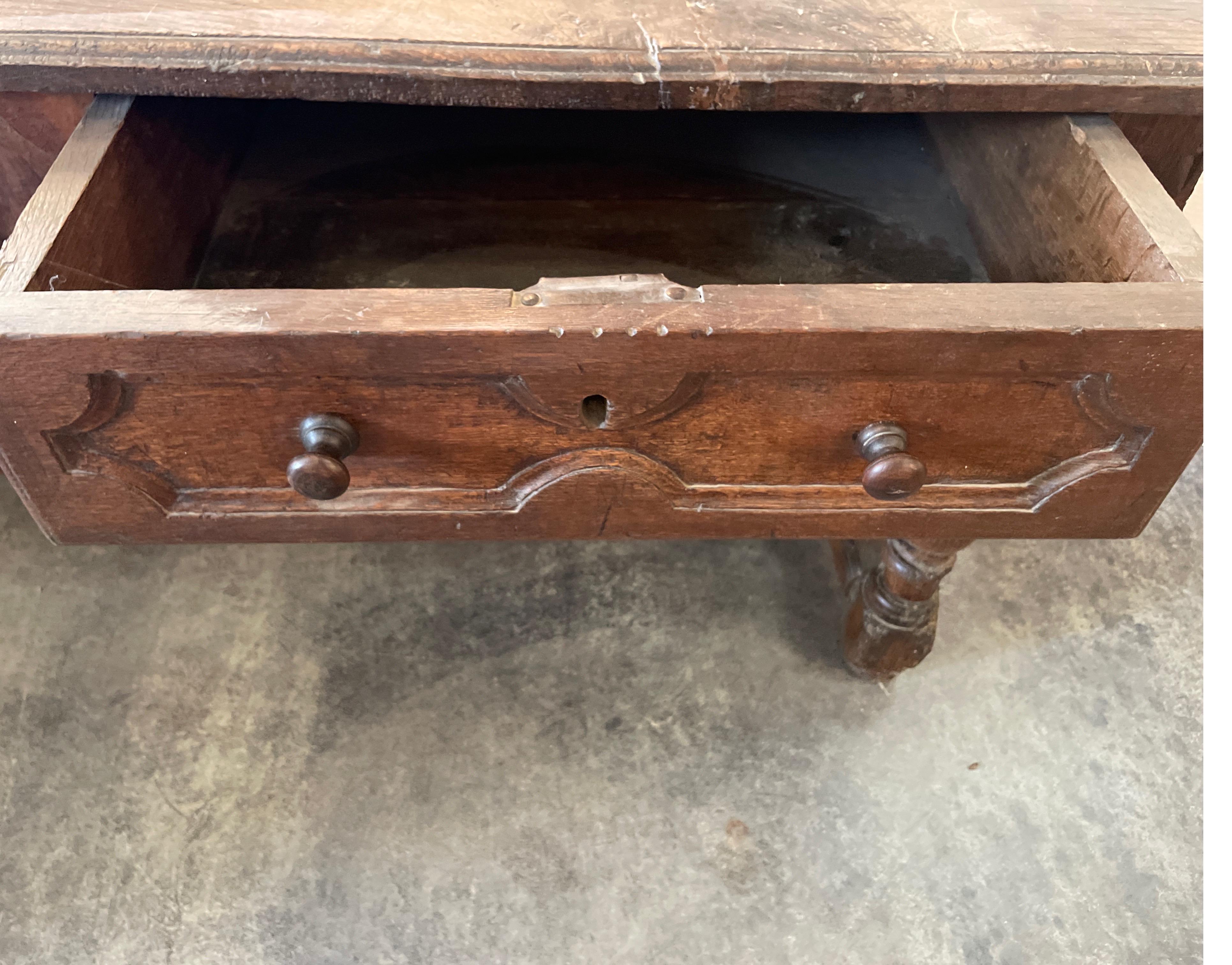 17th Century Spanish Two Drawer Hand Pegged Oak Table  4