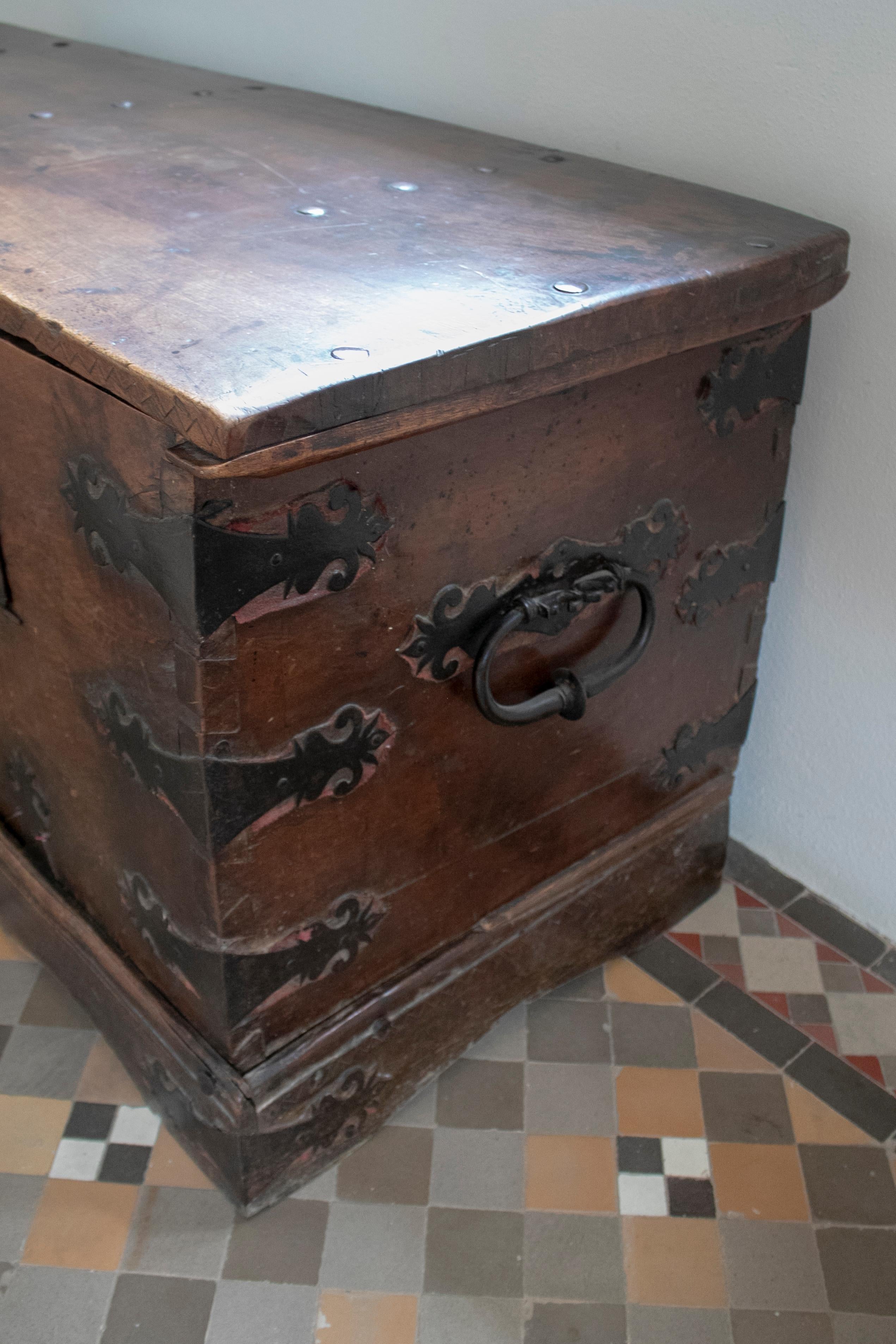 17th Century Spanish Walnut Chest with Original Iron Fittings For Sale 1