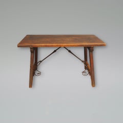 17th Century Spanish Walnut Table