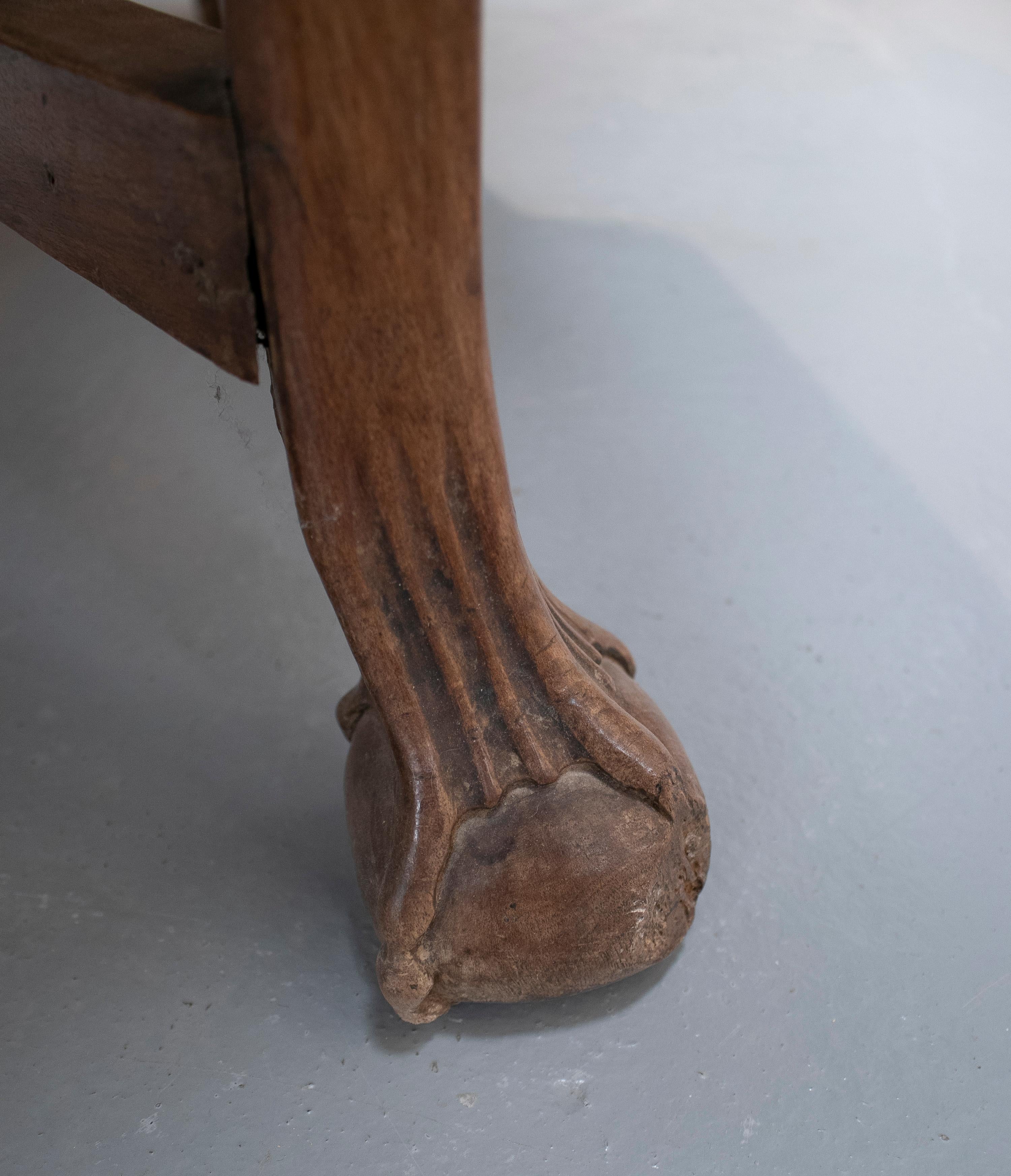 17th Century Spanish Walnut Winged Table w/ Claw Feet 11