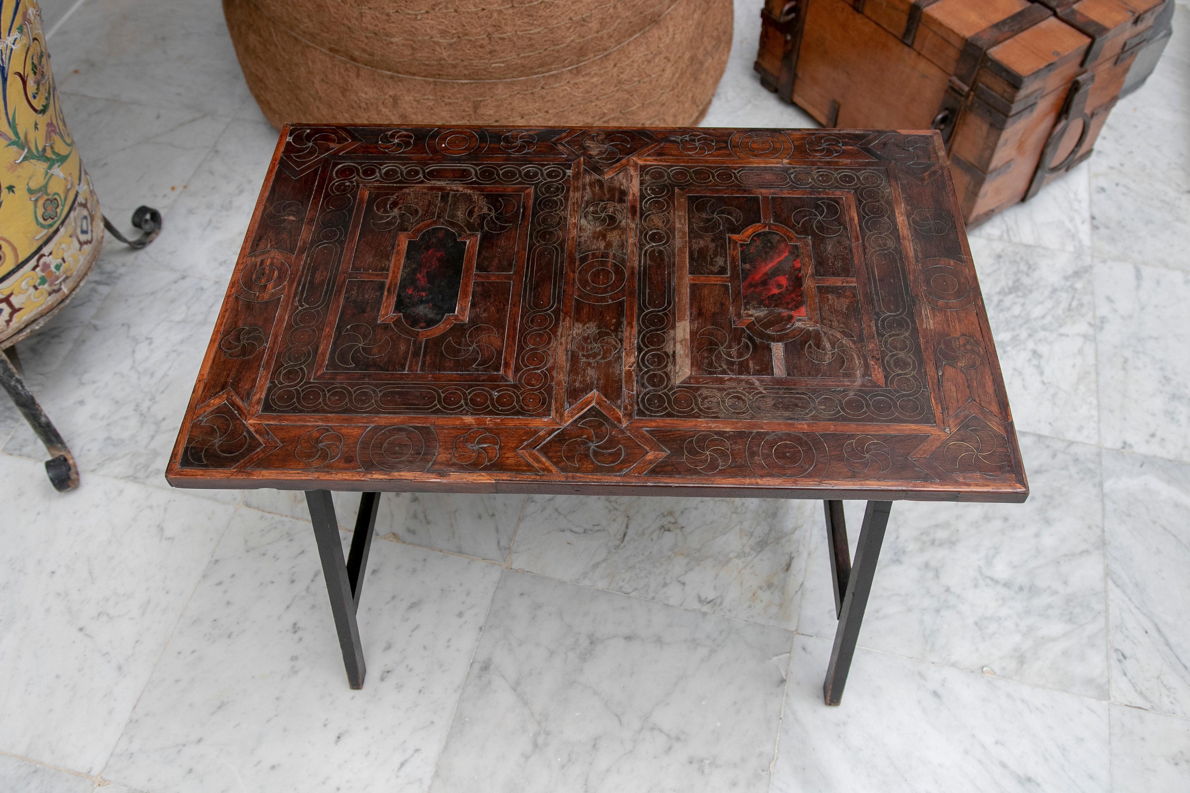 17th Century Spanish Wooden Table with Inlays 10