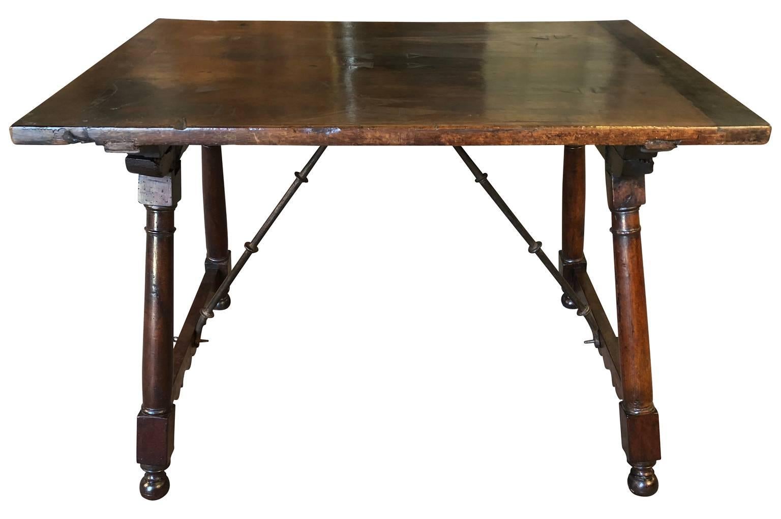 17th Century Spanish Writing Table In Excellent Condition In Atlanta, GA