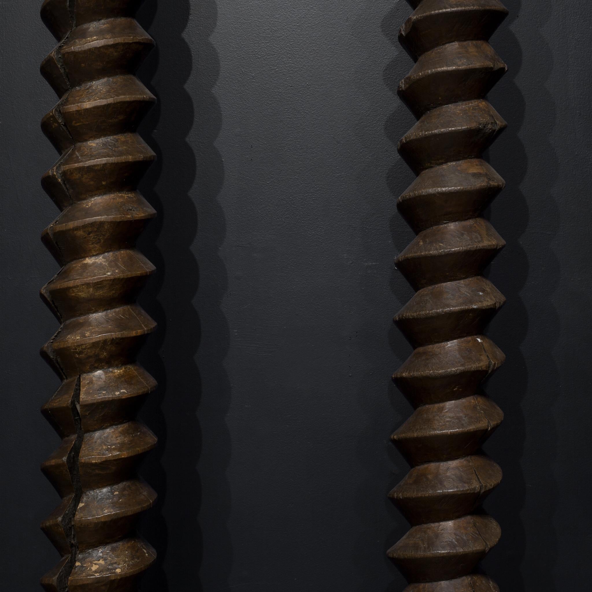 17th c. Monumental French Spiral Wooden Wine Press Screw, circa 1600 In Good Condition In San Francisco, CA