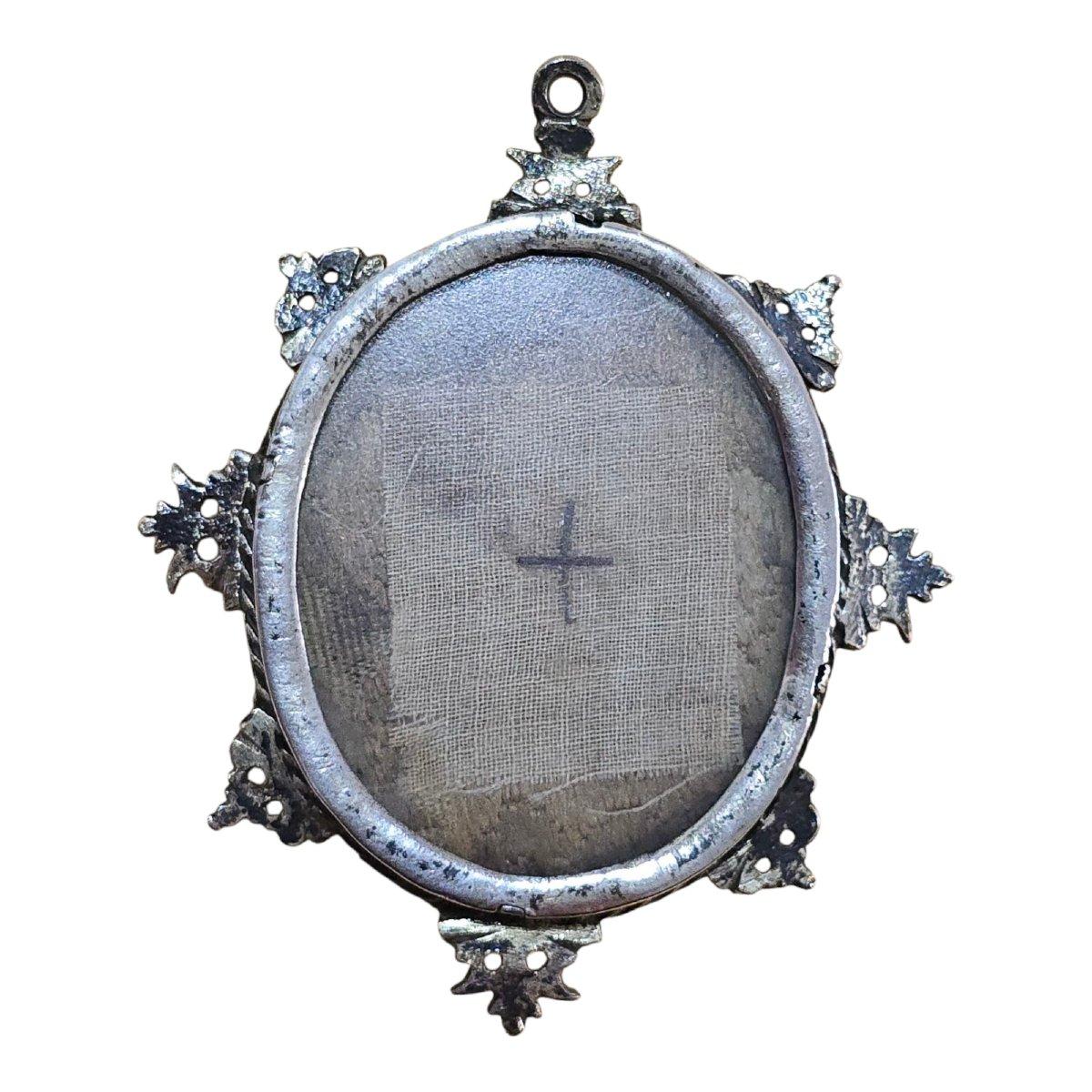 Reliquaire en argent sterling du 17ème siècle avec sceau à cire incrusté en vente 2