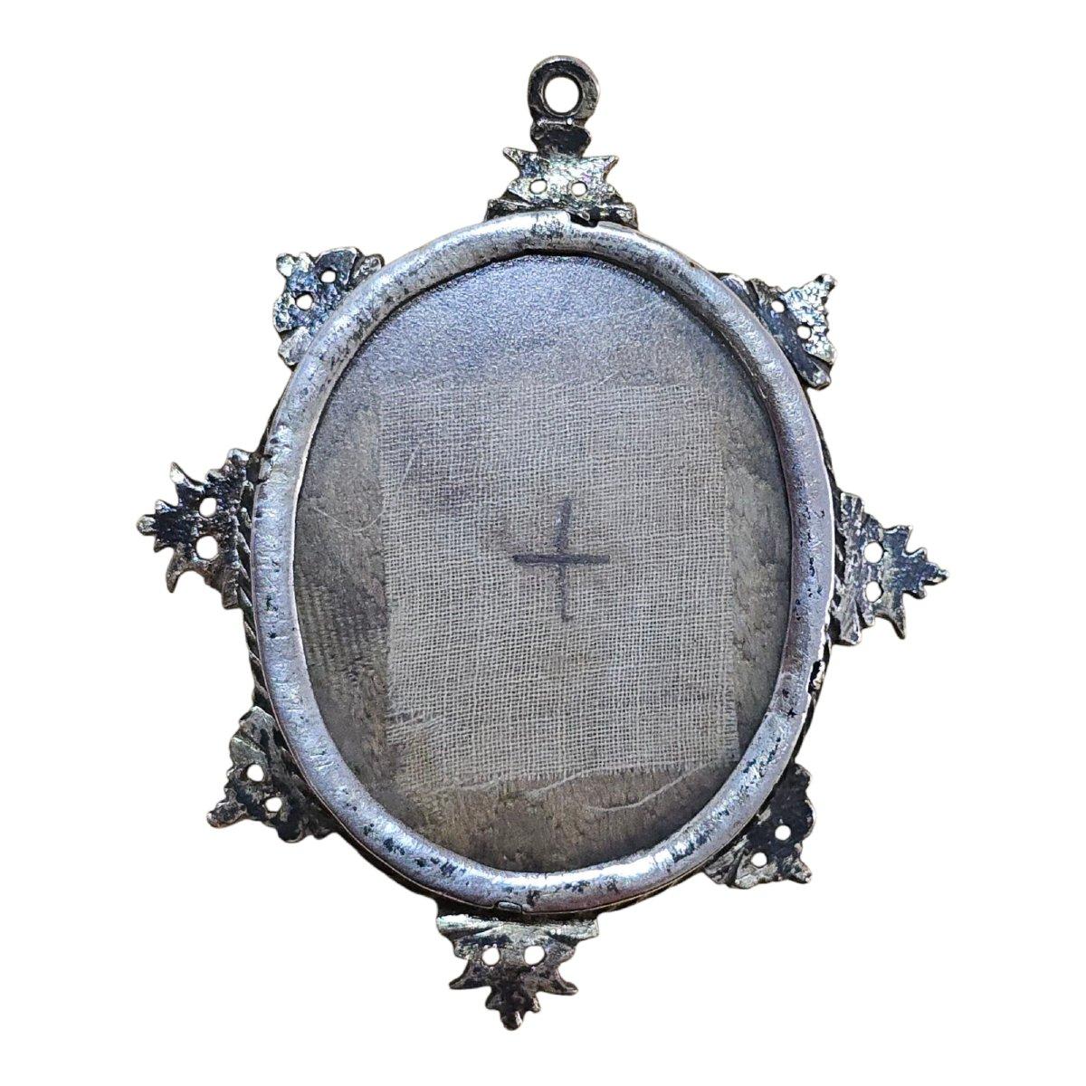 Reliquaire en argent sterling du 17ème siècle avec sceau à cire incrusté en vente 3
