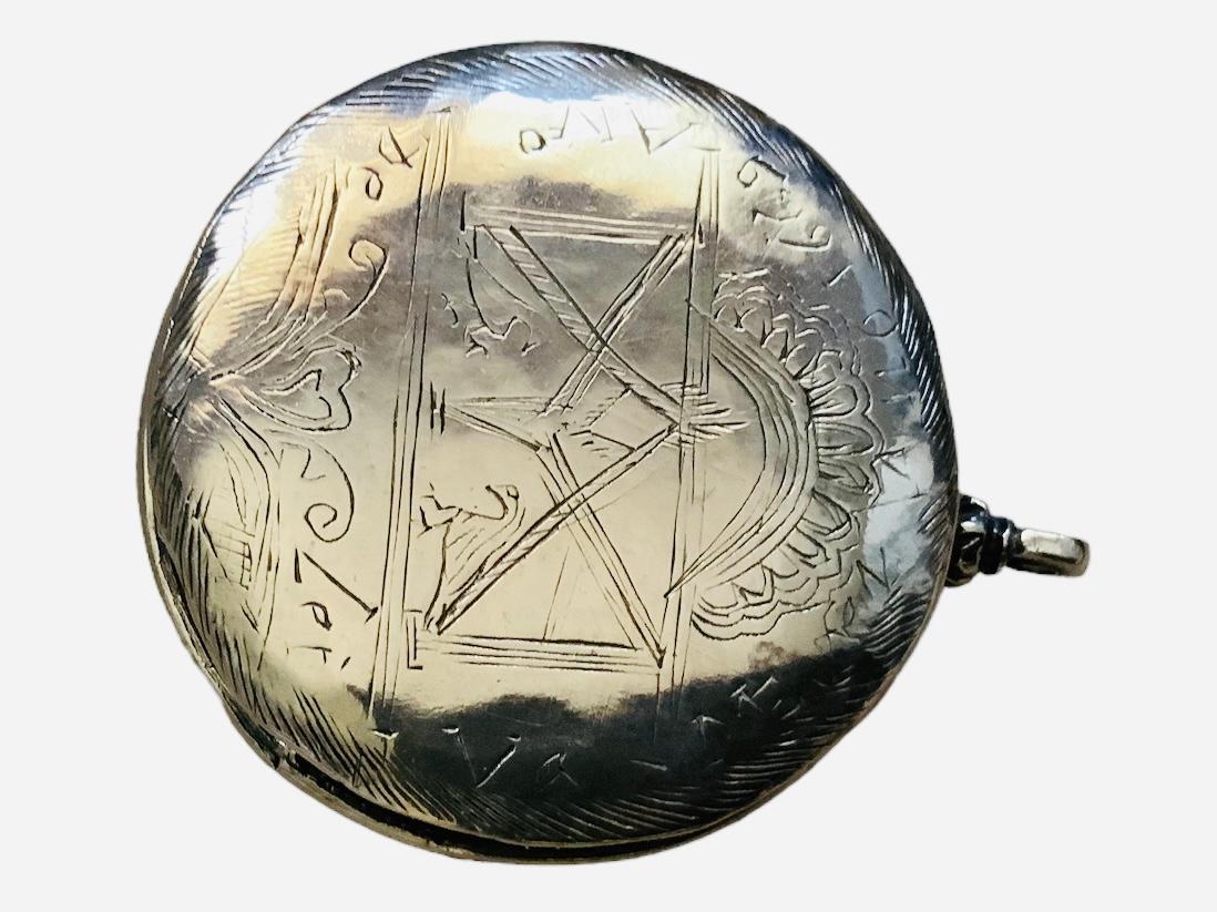 Porte-reliquaire de voyageur du 17e siècle en argent sterling/porte- pain euchariste Keepsake  en vente 6