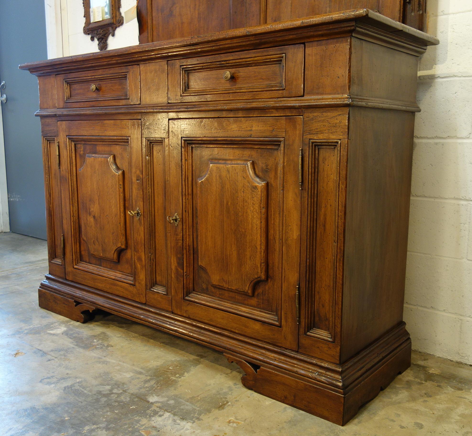 Italian 17th C Style Firenze Classic Old Walnut Credenza Custom Cabinet Line to order For Sale