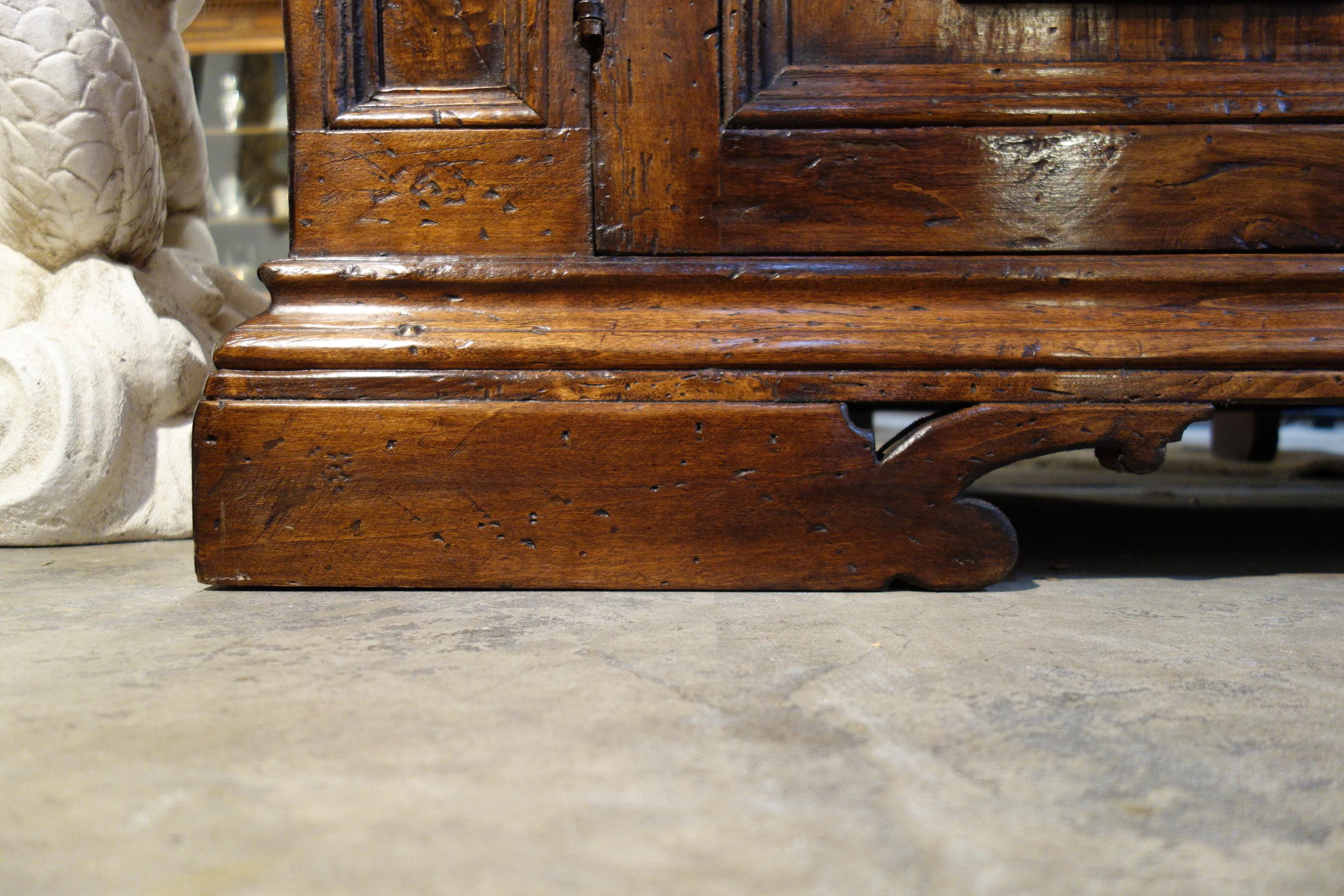 17th C Style FIRENZE Rustic Italian Credenza Size & Finish Options to order For Sale 13