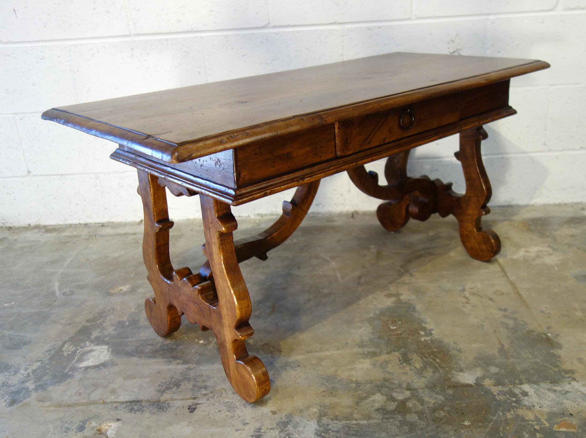 17th C Style Italian Refectory Old Walnut Coffee Table with single drawer  For Sale 6