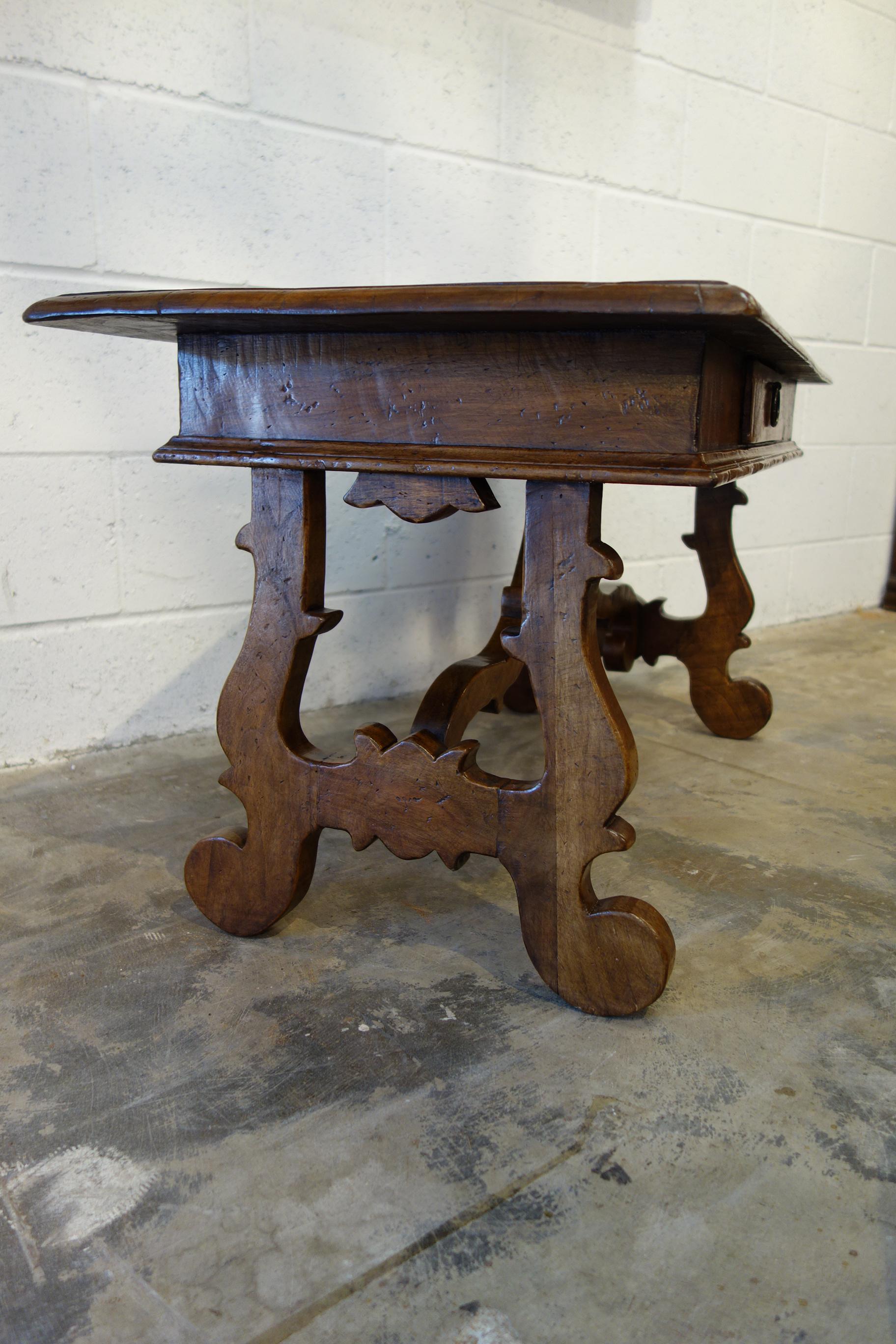 17th C Style Italian Refectory Old Walnut Coffee Table with single drawer  For Sale 1