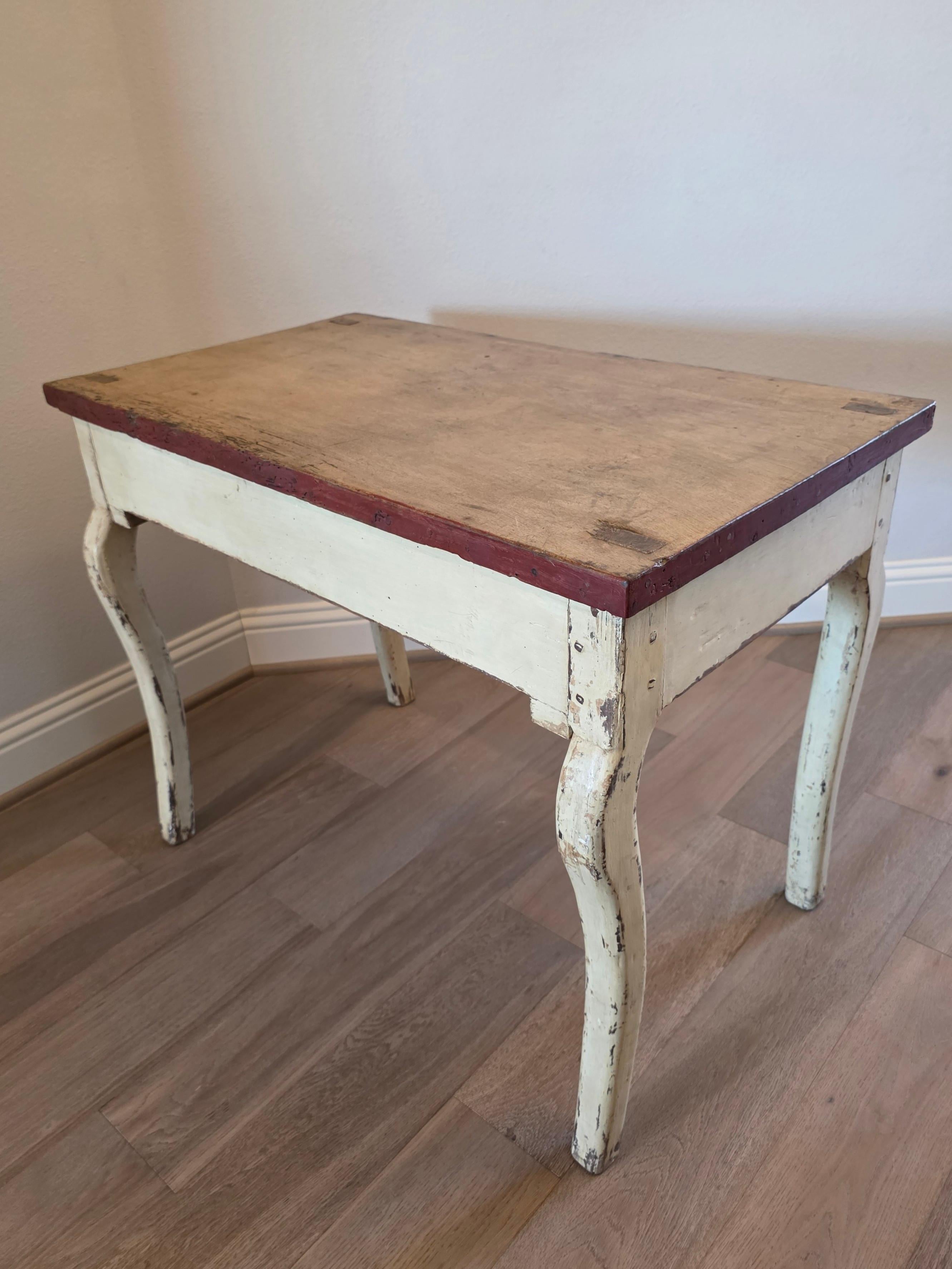 17th Century Swedish Paint Decorated Pine Single Drawer Table For Sale 5