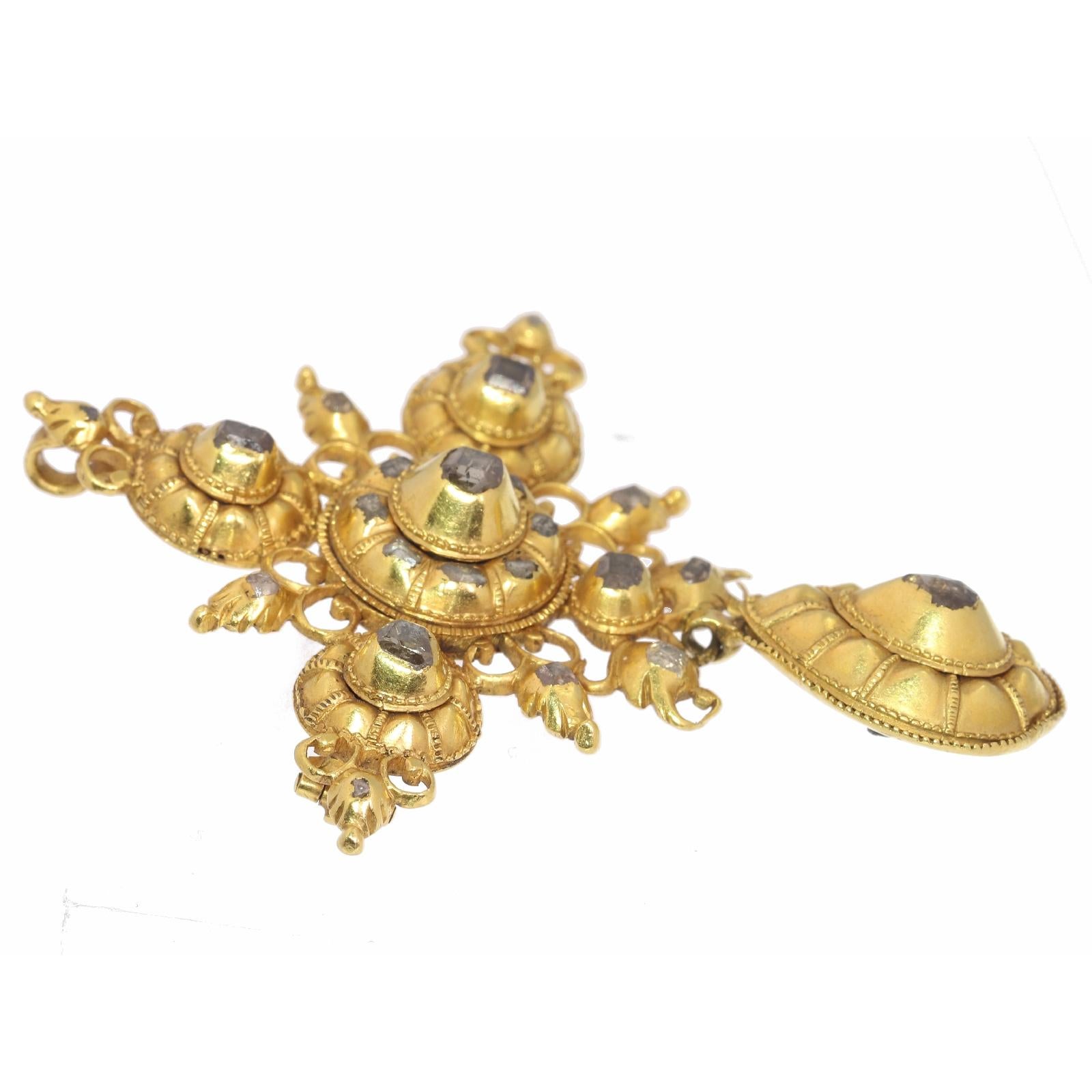 Women's or Men's 17th Century Table Cut Diamond 18 Karat Yellow Gold Cross Pendant Brooch For Sale