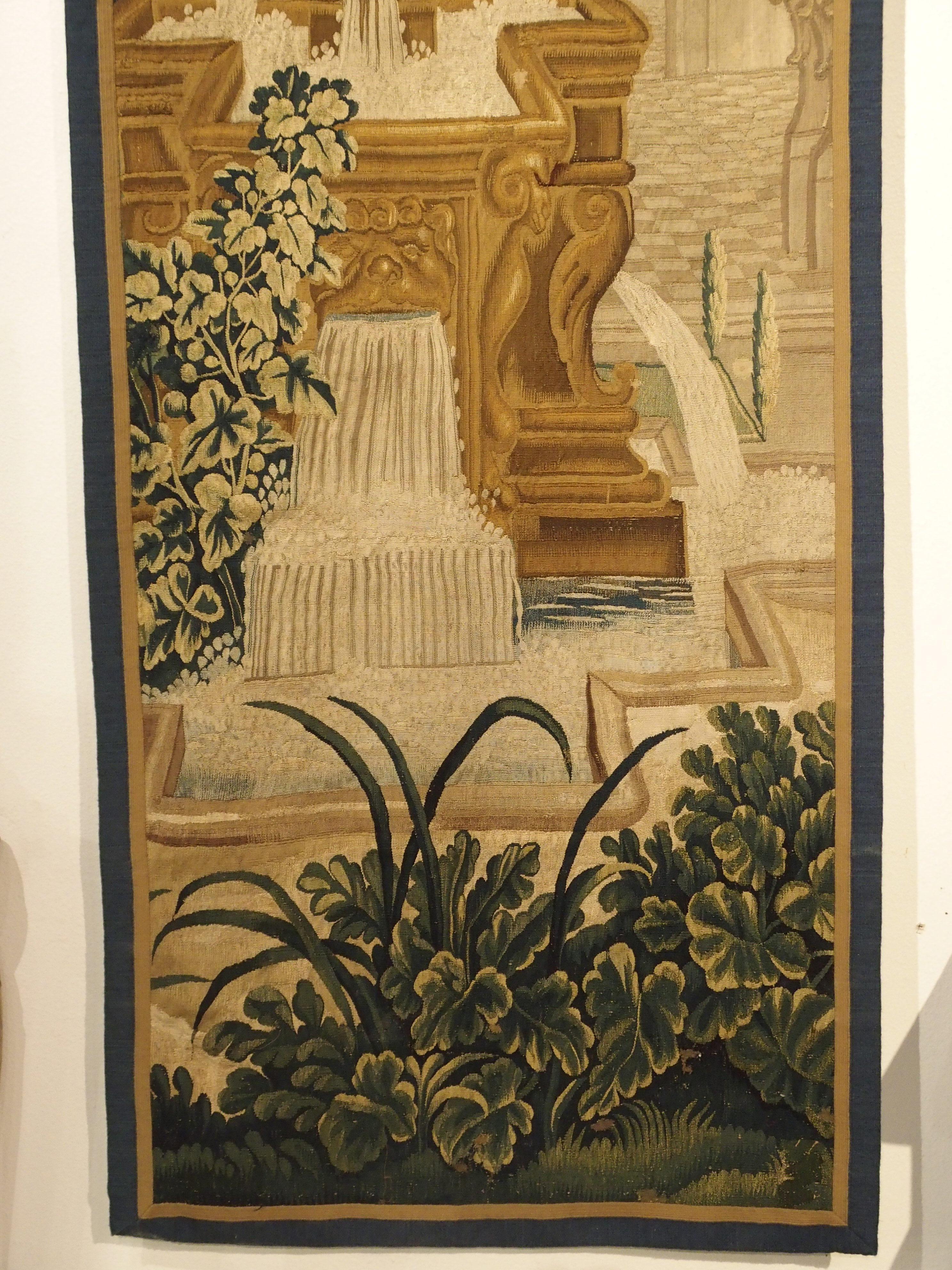 Fragment de tapisserie du XVIIe siècle provenant de Bruxelles en vente 3