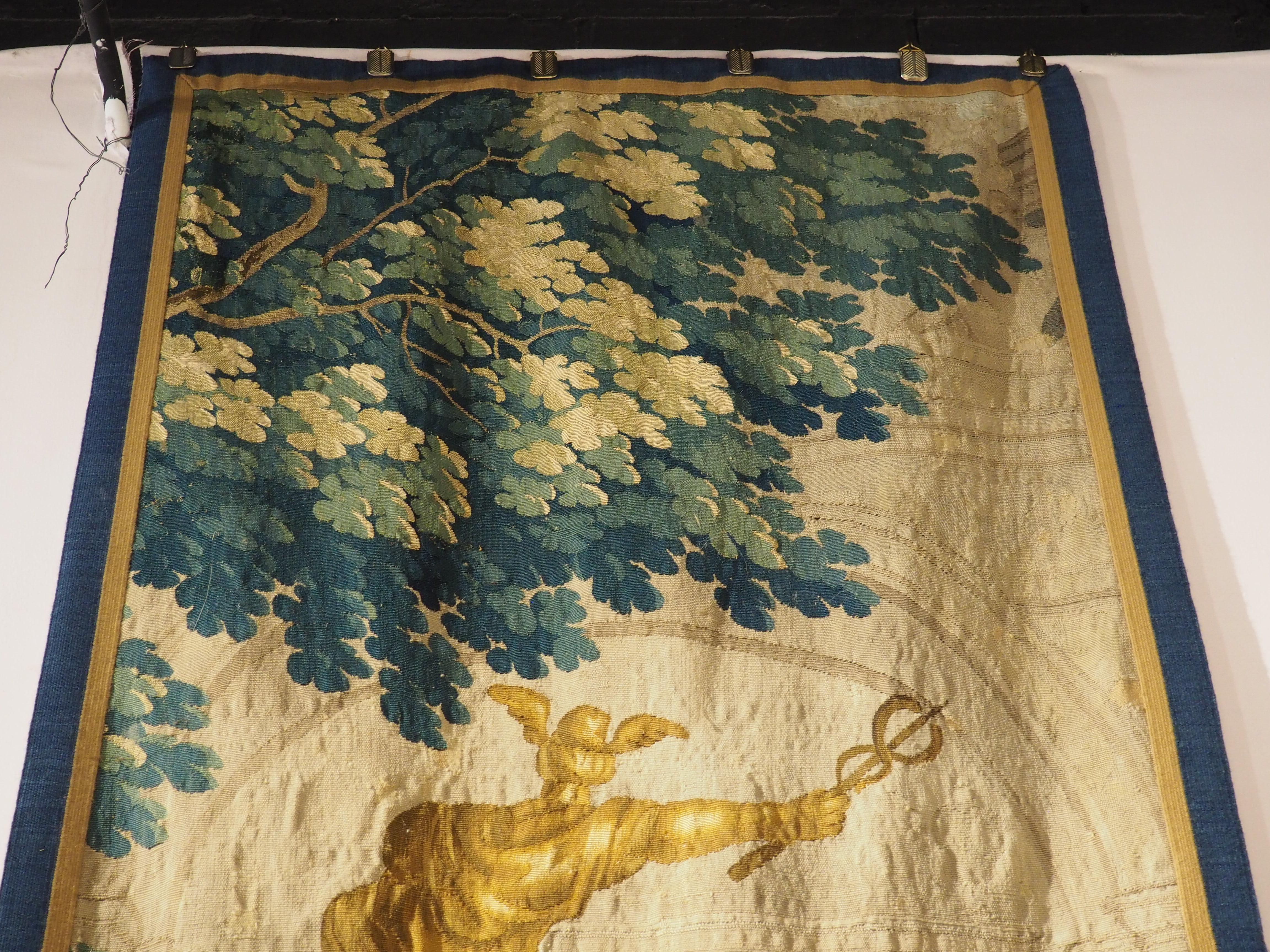 Fragment de tapisserie du XVIIe siècle provenant de Bruxelles en vente 5