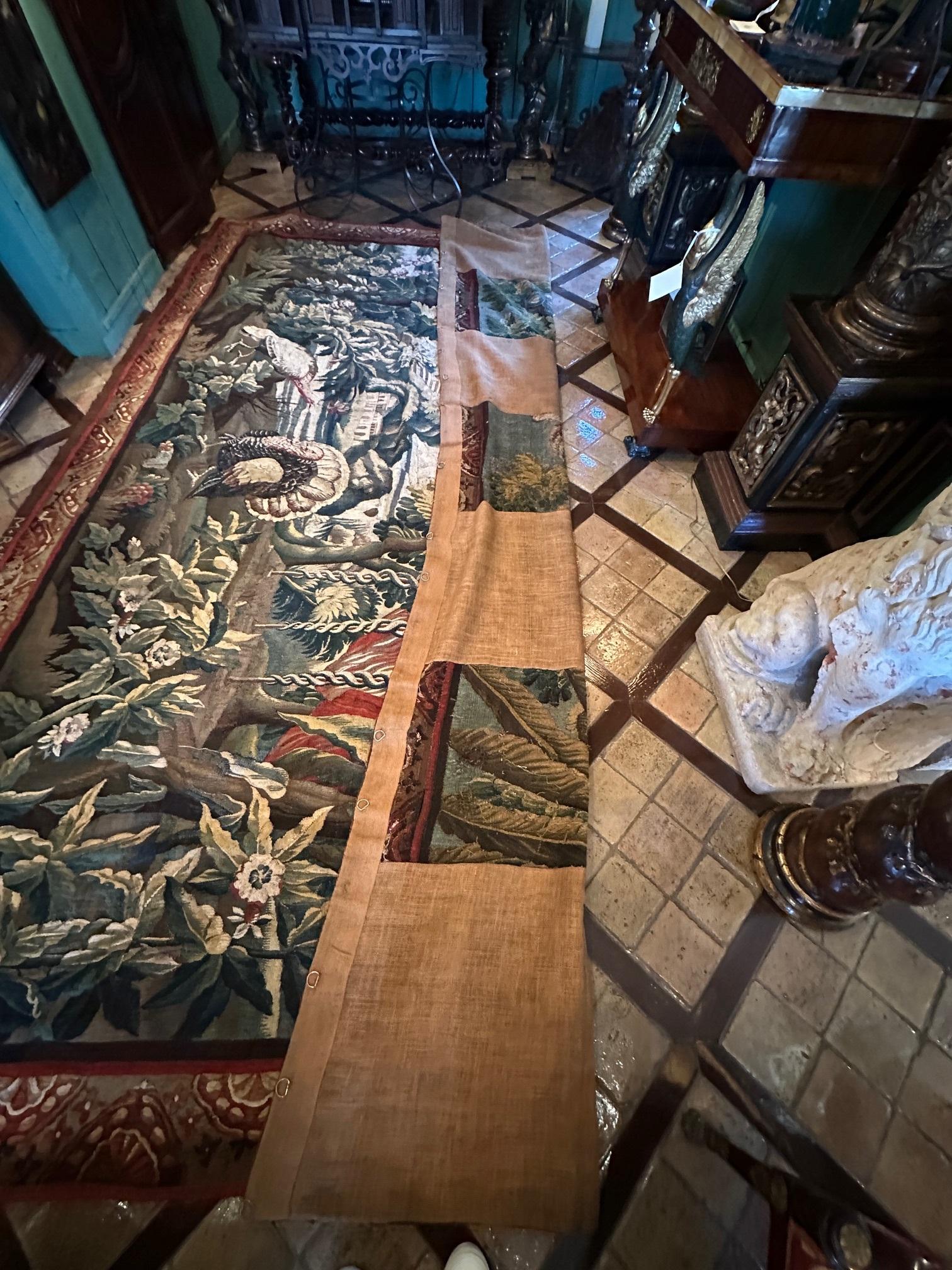 17th Century Tapestry of The Americas Manufactured Royale De Felletin Antiques For Sale 5