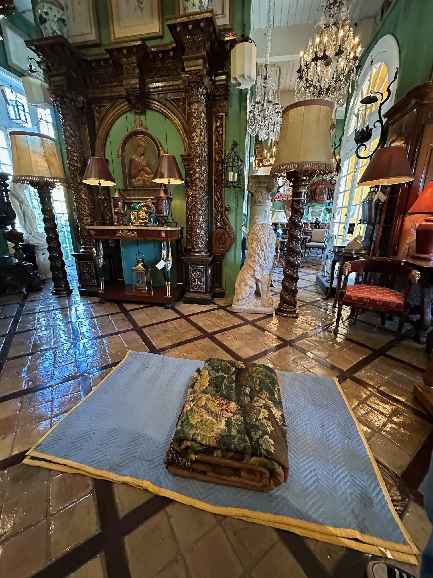 17th Century Tapestry of The Americas Manufactured Royale De Felletin Antiques For Sale 2