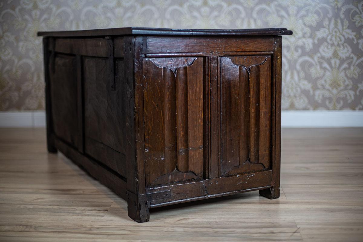 17th Century Tudor Oak Chest 3