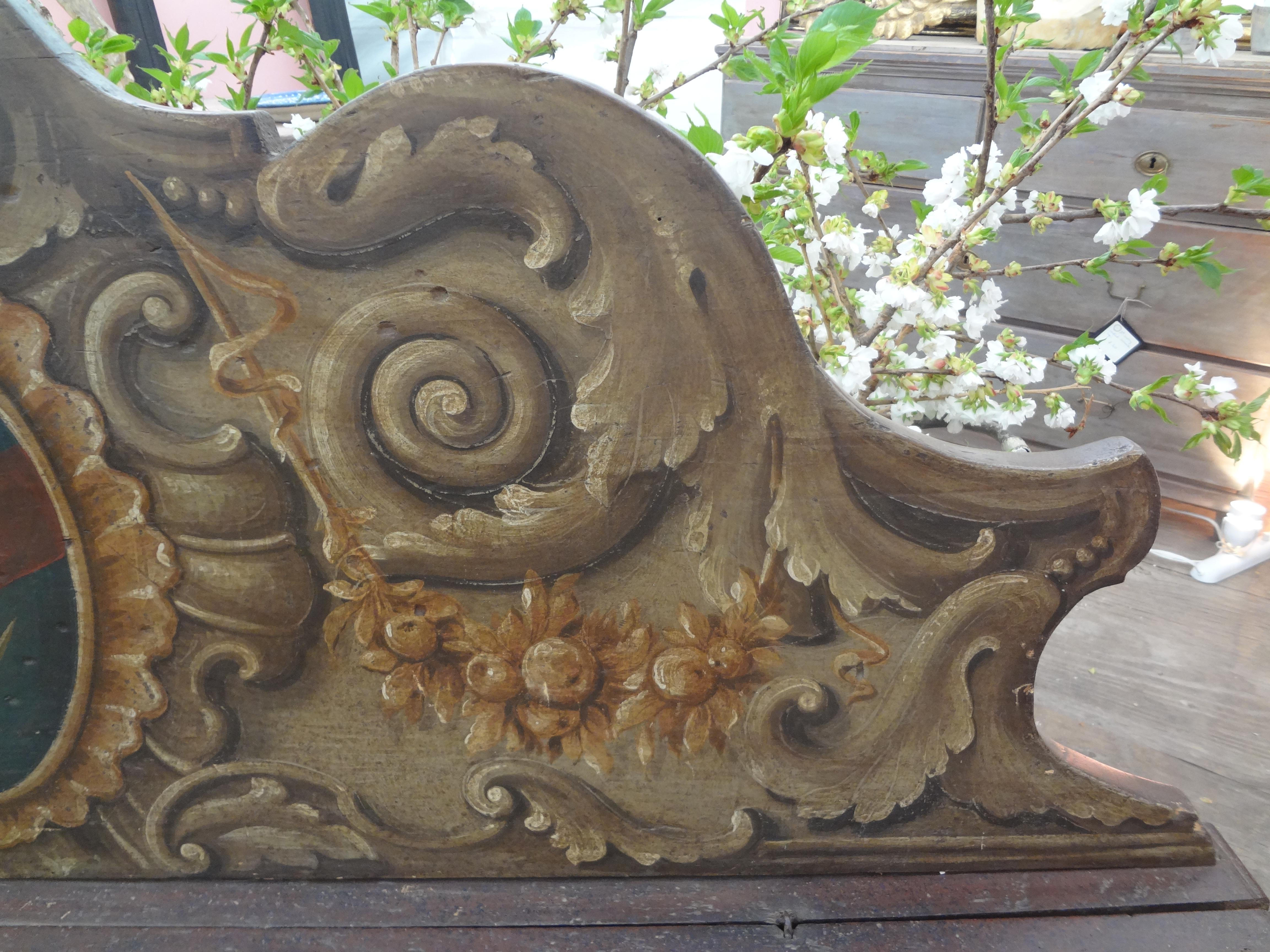 Painted 17th Century Tuscan Cassapanca or Bench with a Family Crest