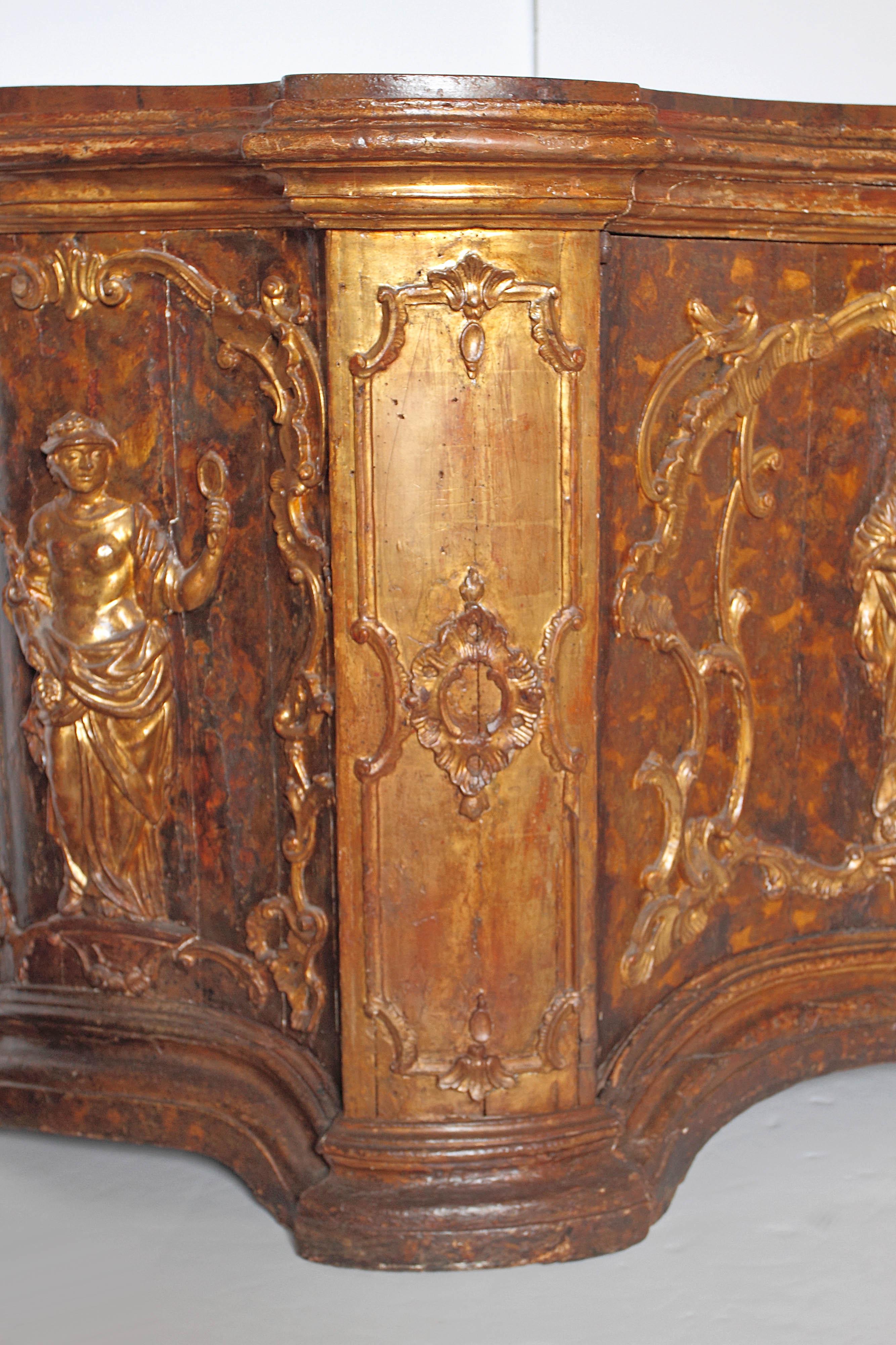 17th Century Venetian Vestiary Gilt Cabinet With Faux Marble Top 2