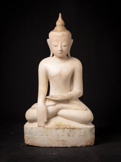 17th century Very beautiful Burmese alabaster Buddha from Burma