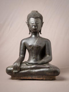 17th century Very special antique bronze Lao Buddha statue - Lanxan style