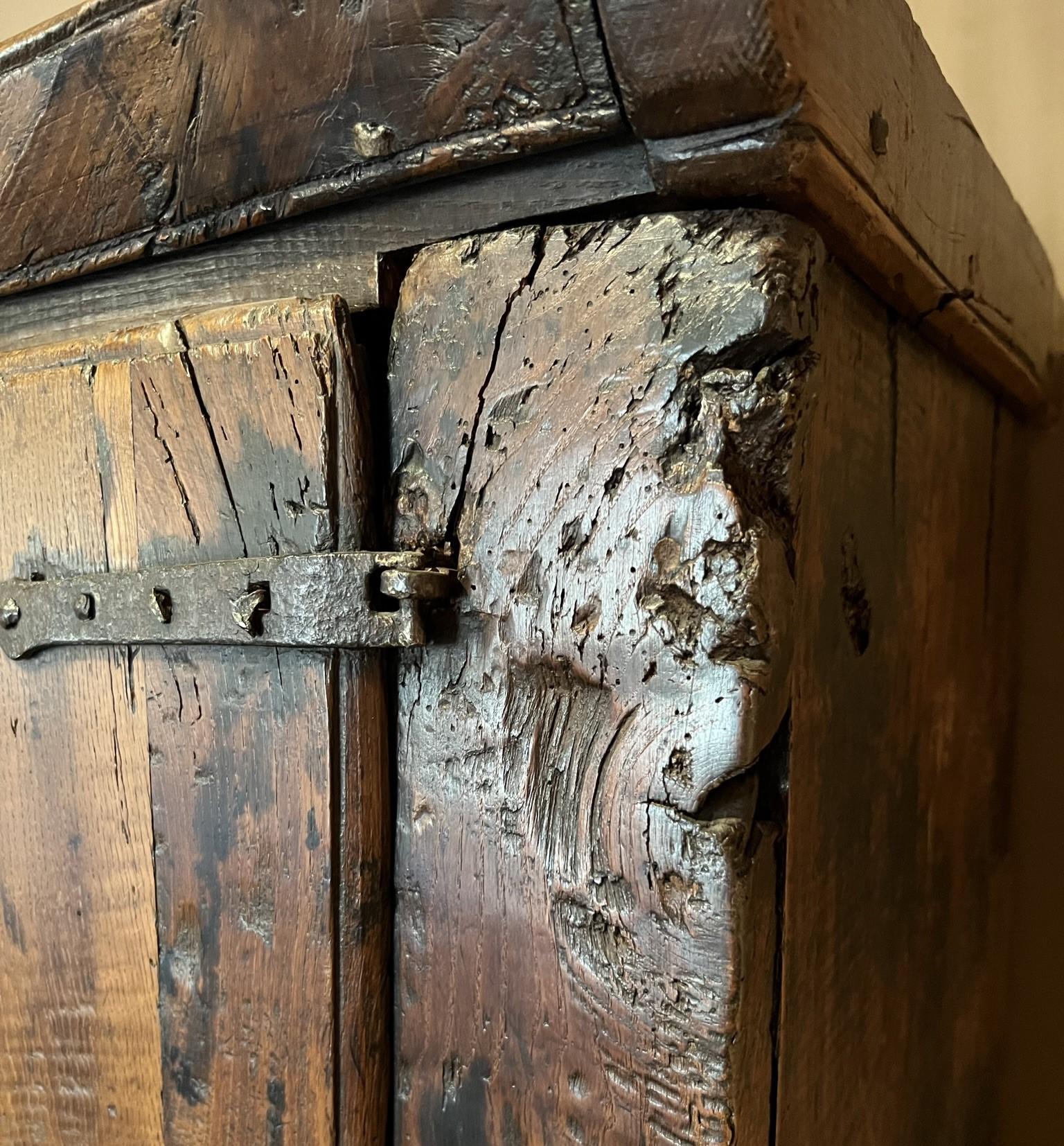 17th century wabi mountain cupboard 4