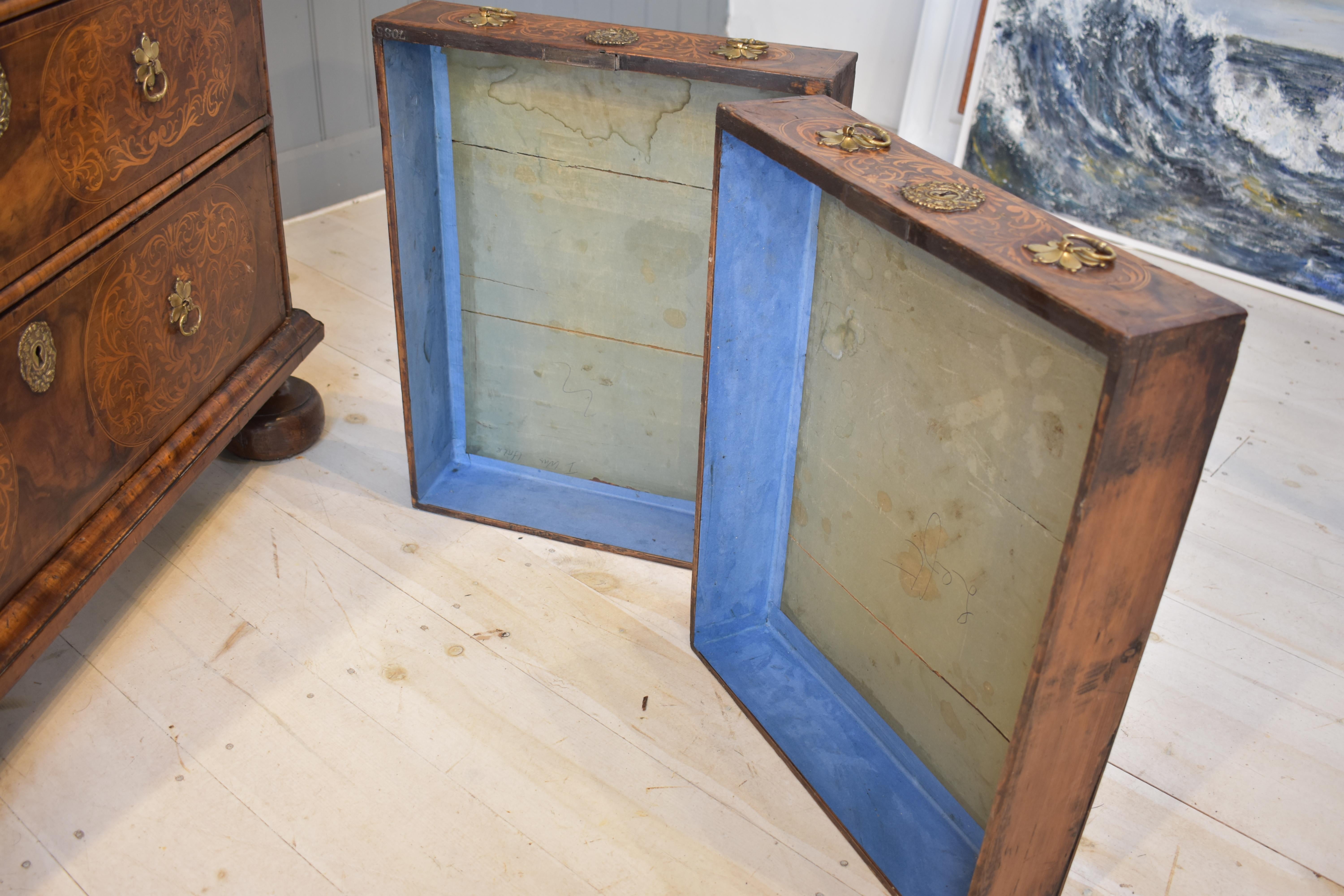 17th century walnut chest of drawers 3