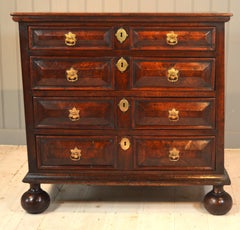 17th century walnut chest of drawers