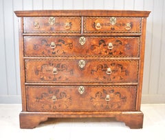 17th century walnut marquetry William and Mary  chest of drawers