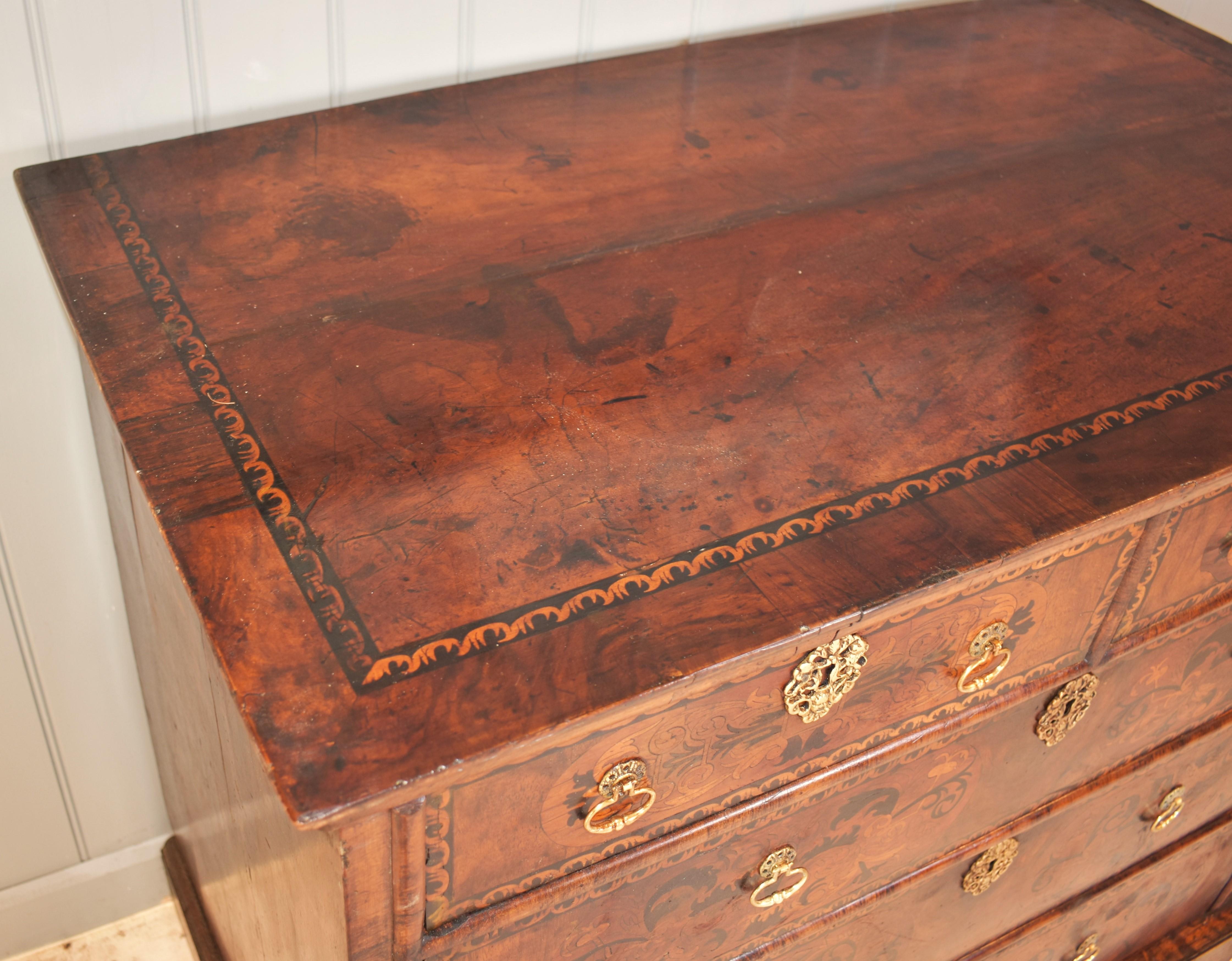 Walnut 17th century walnut marquetry William and Mary  chest of drawers For Sale